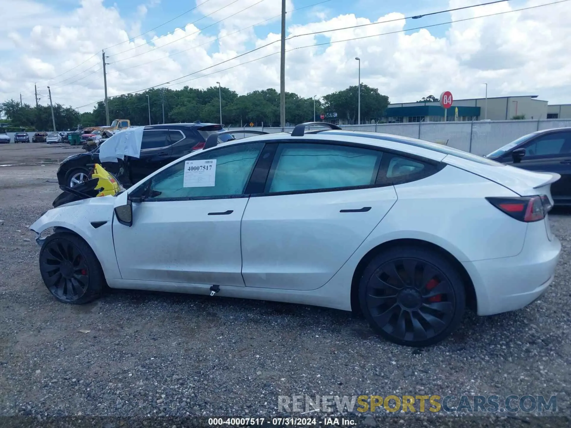 12 fotografías del automóvil dañado 5YJ3E1EC8PF585171 TESLA MODEL 3 2023