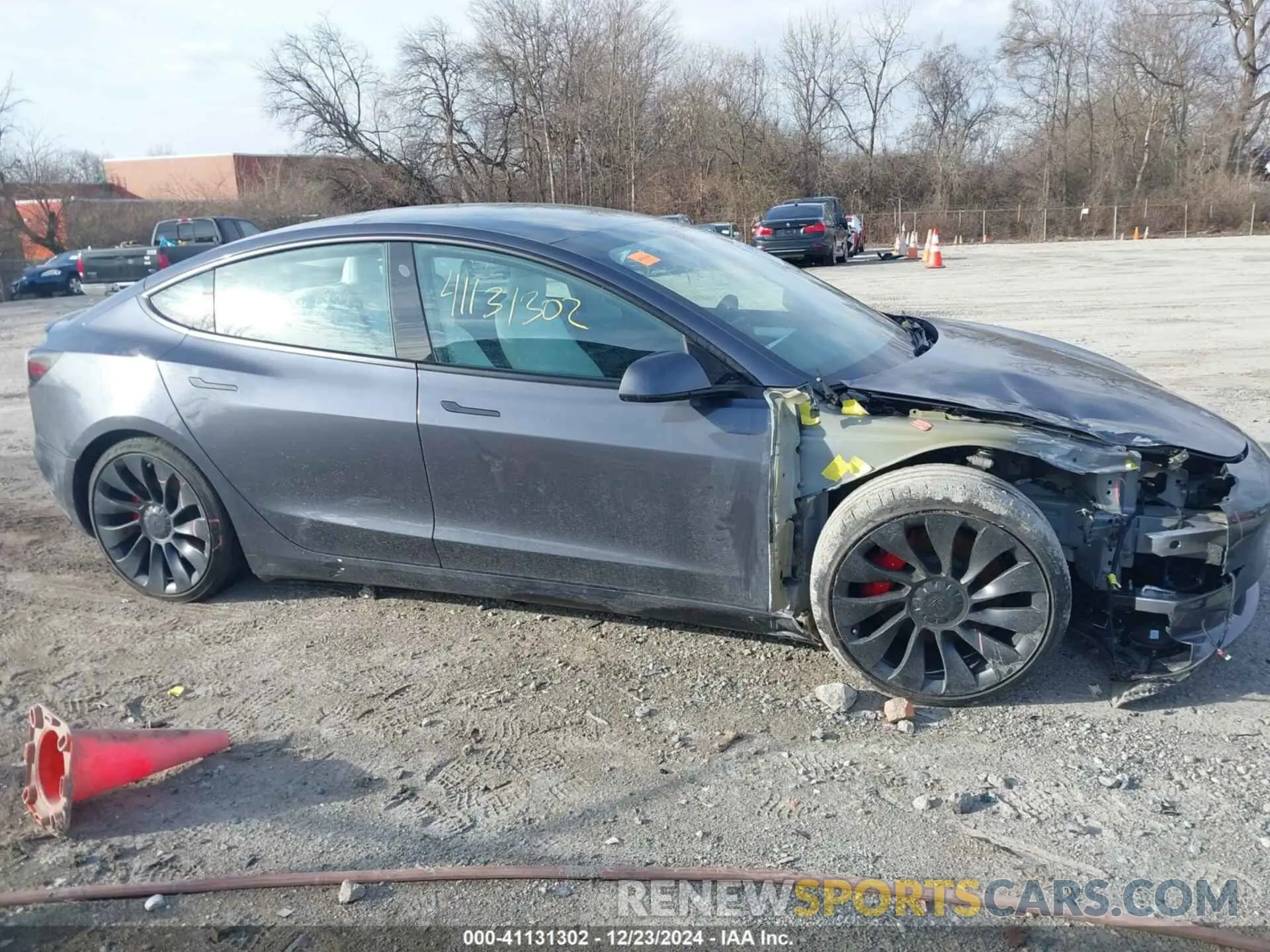 14 fotografías del automóvil dañado 5YJ3E1EC8PF623000 TESLA MODEL 3 2023