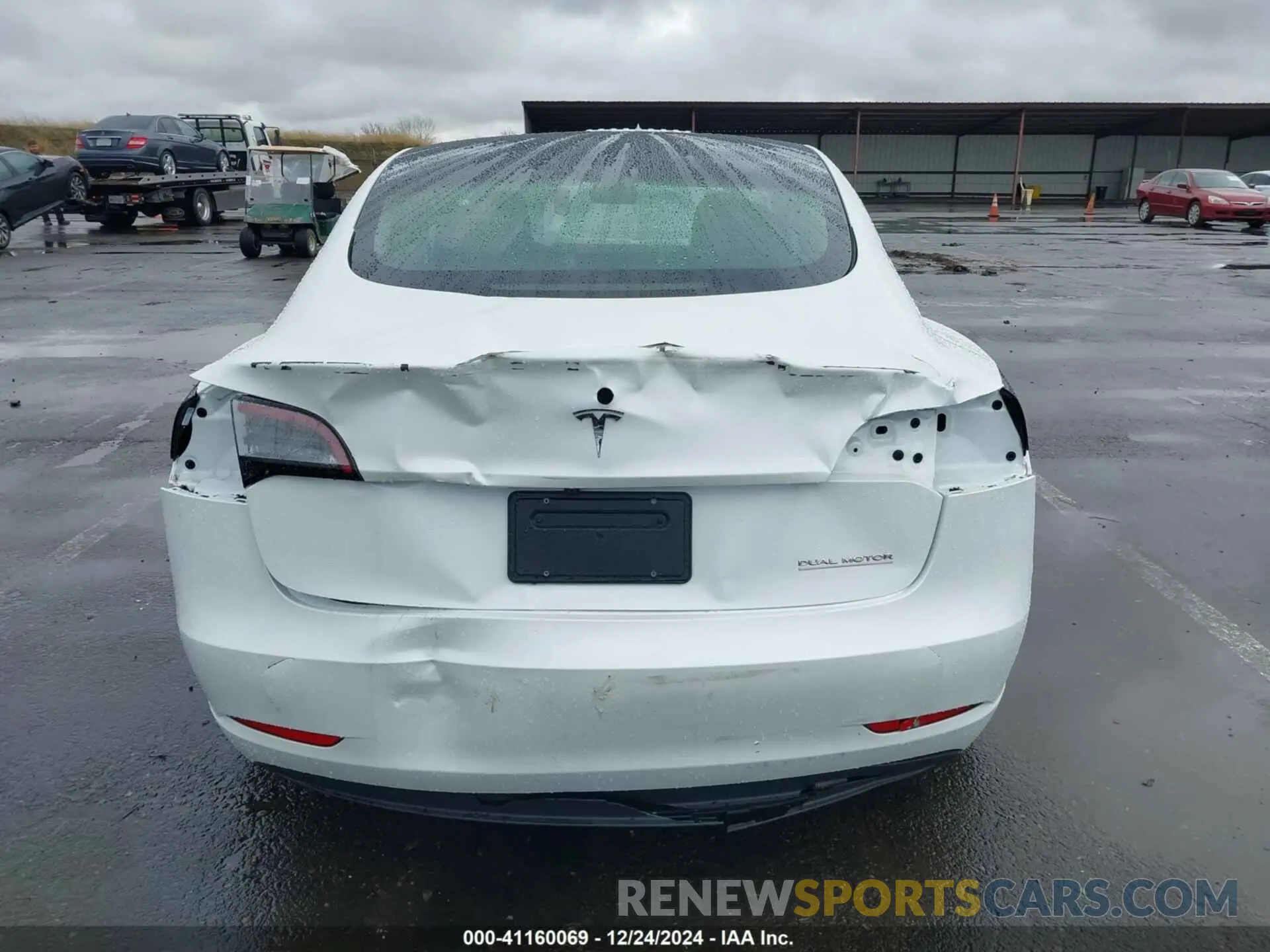 16 fotografías del automóvil dañado 5YJ3E1ECXPF582174 TESLA MODEL 3 2023
