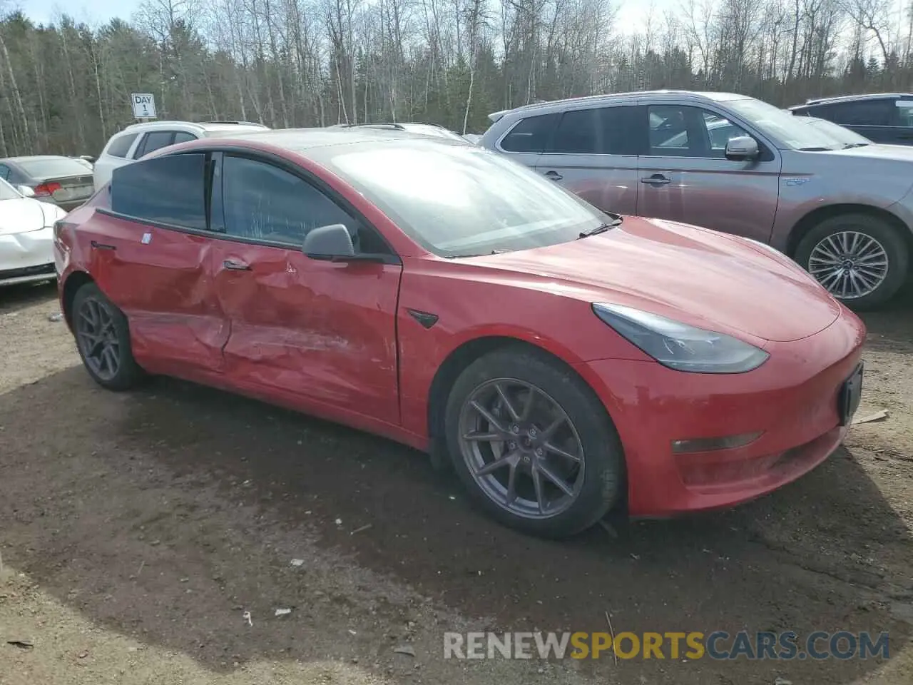 4 fotografías del automóvil dañado LRW3E1EB4PC941939 TESLA MODEL 3 2023
