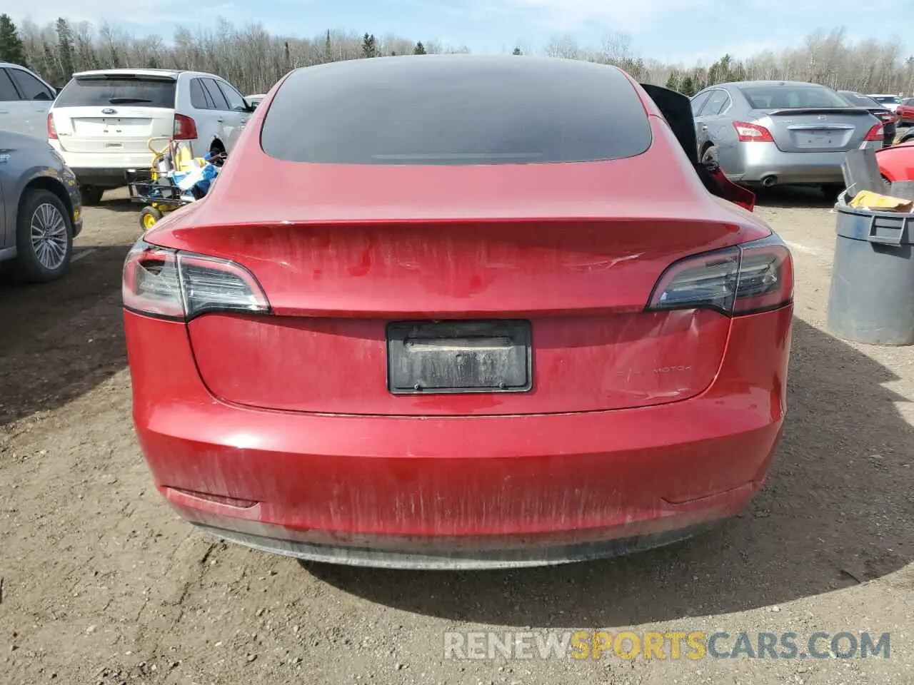 6 fotografías del automóvil dañado LRW3E1EB4PC941939 TESLA MODEL 3 2023