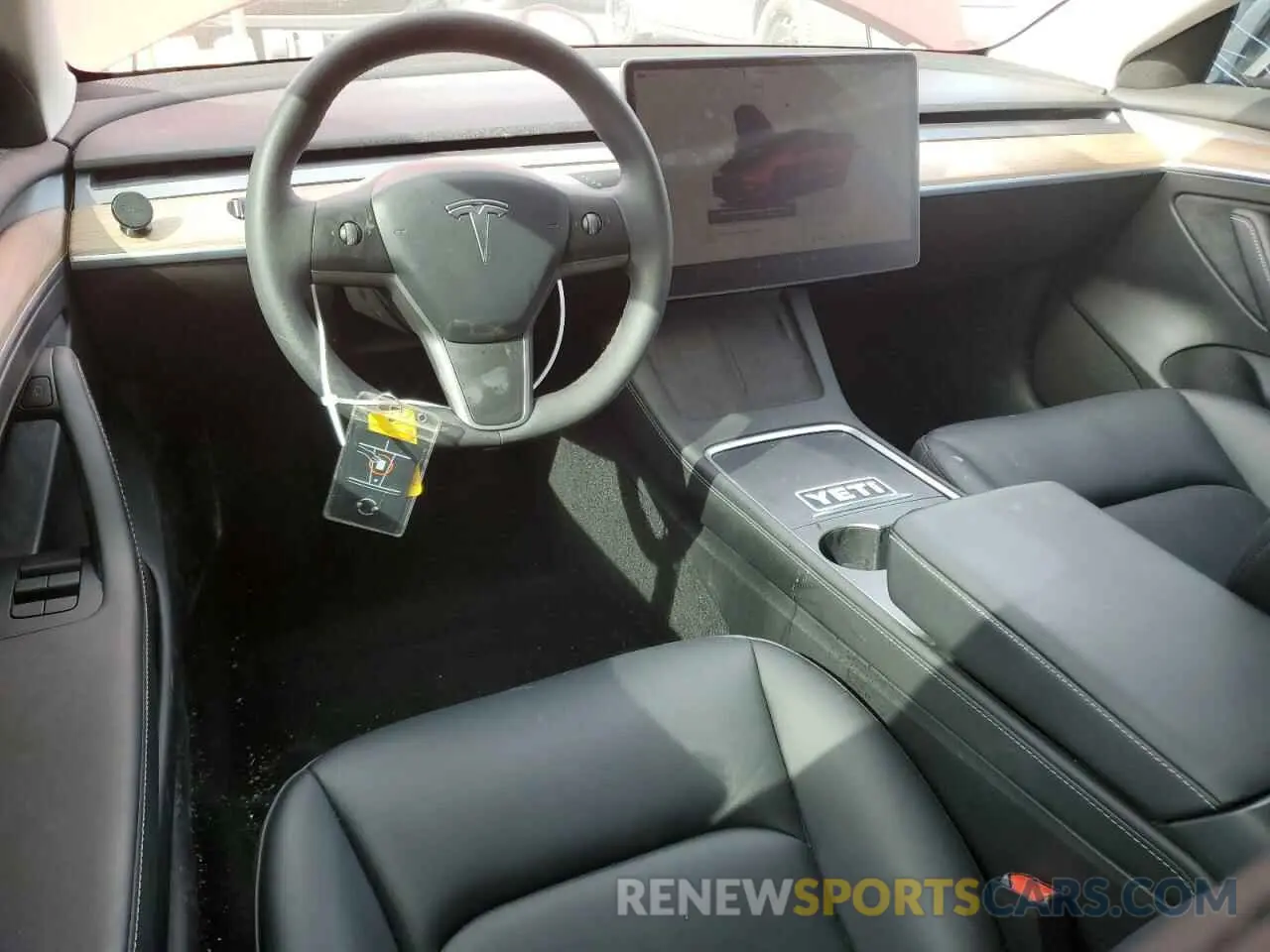 8 fotografías del automóvil dañado LRW3E1EB4PC941939 TESLA MODEL 3 2023