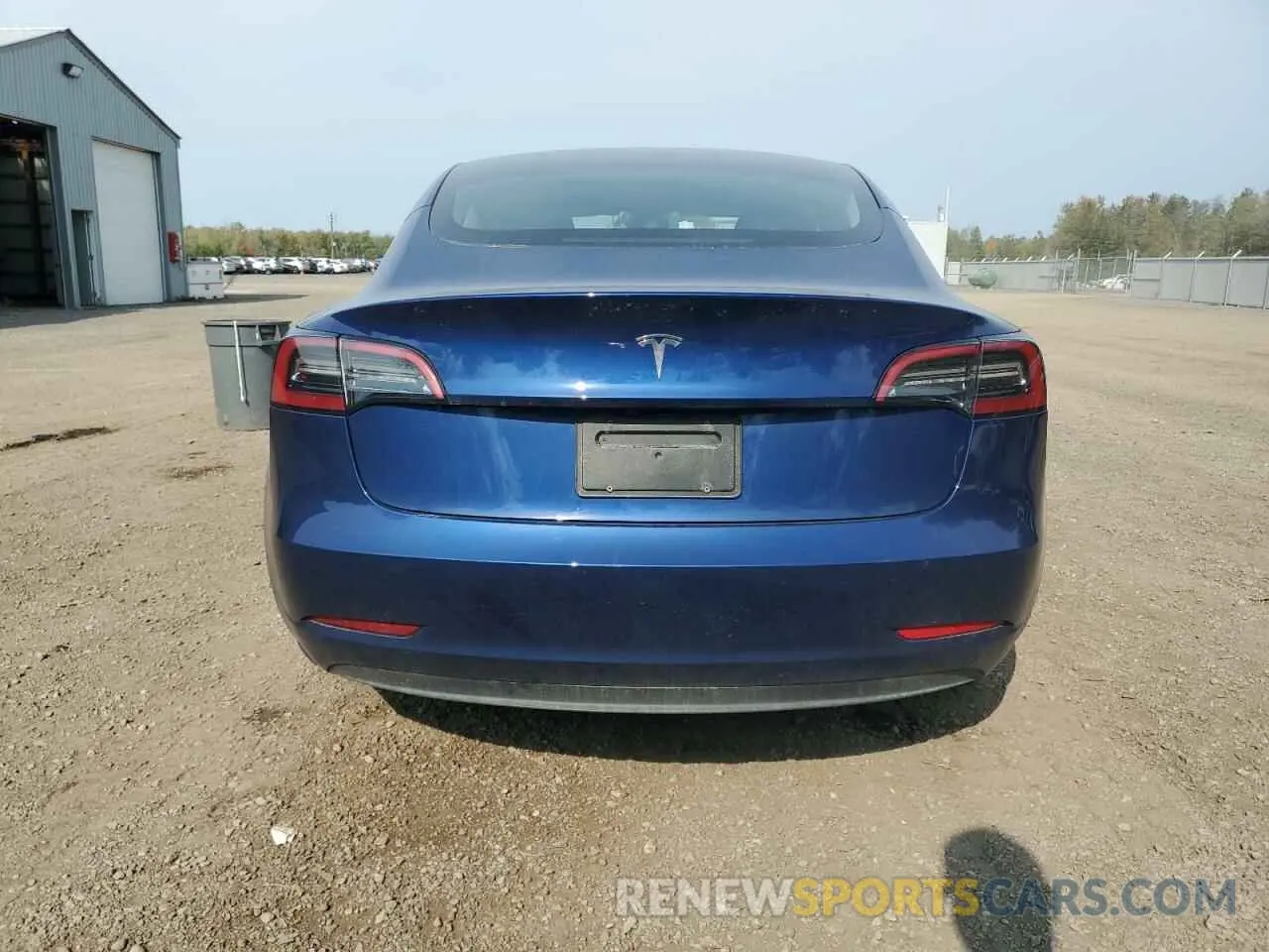 6 fotografías del automóvil dañado LRW3E1FA4PC920949 TESLA MODEL 3 2023