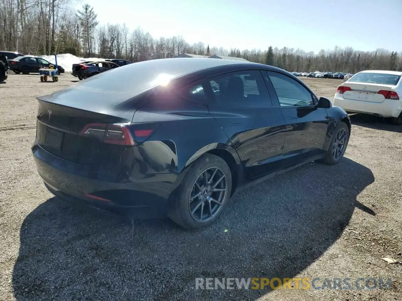 3 fotografías del automóvil dañado LRW3E1FA5PC920846 TESLA MODEL 3 2023