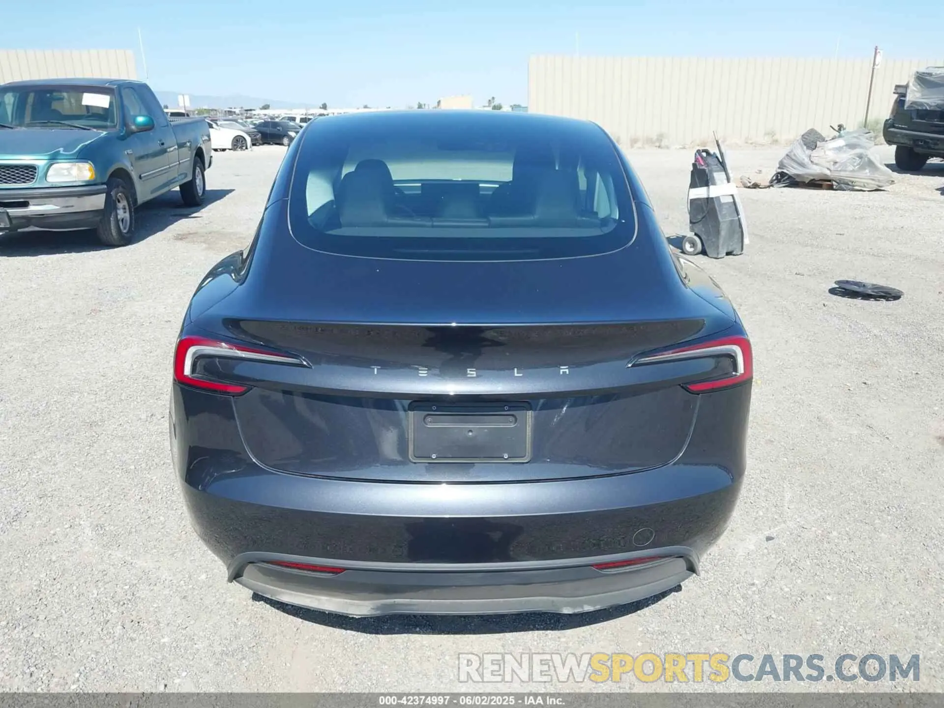 15 fotografías del automóvil dañado 5YJ3E1EA0RF721469 TESLA MODEL 3 2024