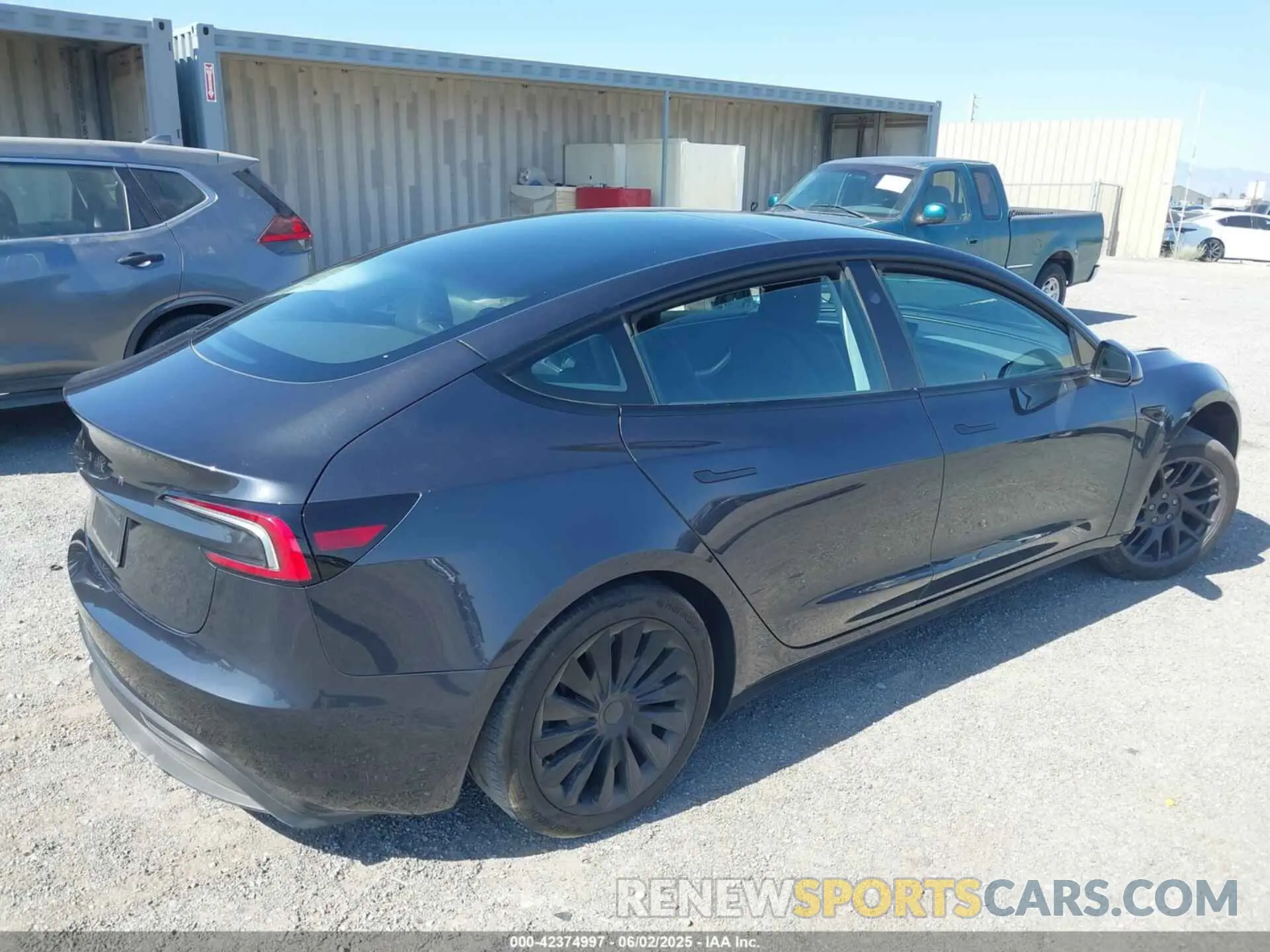 4 fotografías del automóvil dañado 5YJ3E1EA0RF721469 TESLA MODEL 3 2024