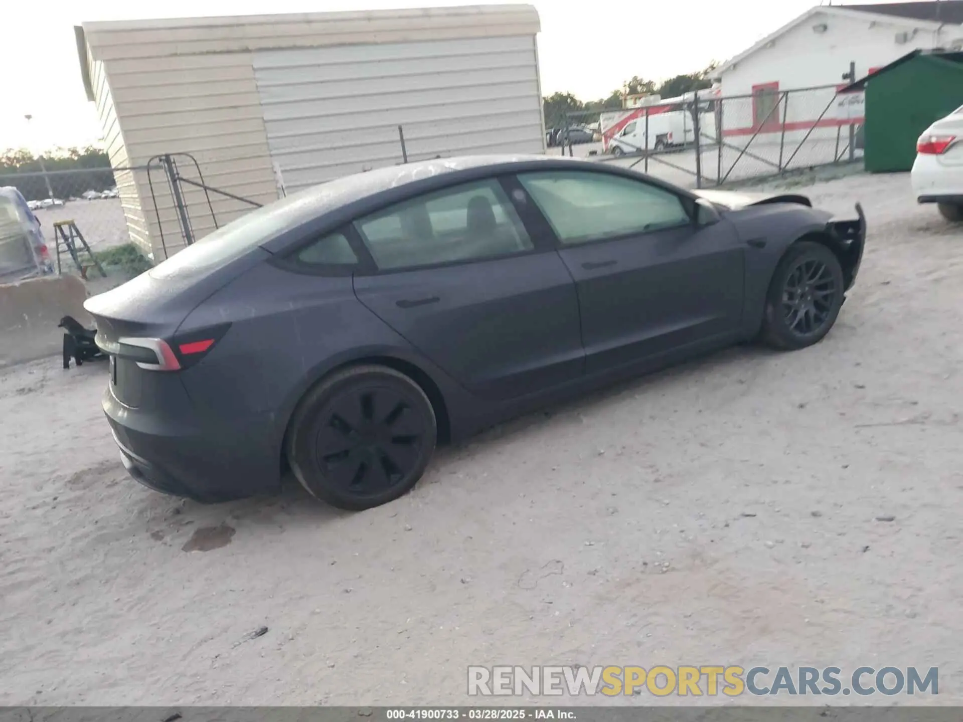 4 fotografías del automóvil dañado 5YJ3E1EA0RF748588 TESLA MODEL 3 2024