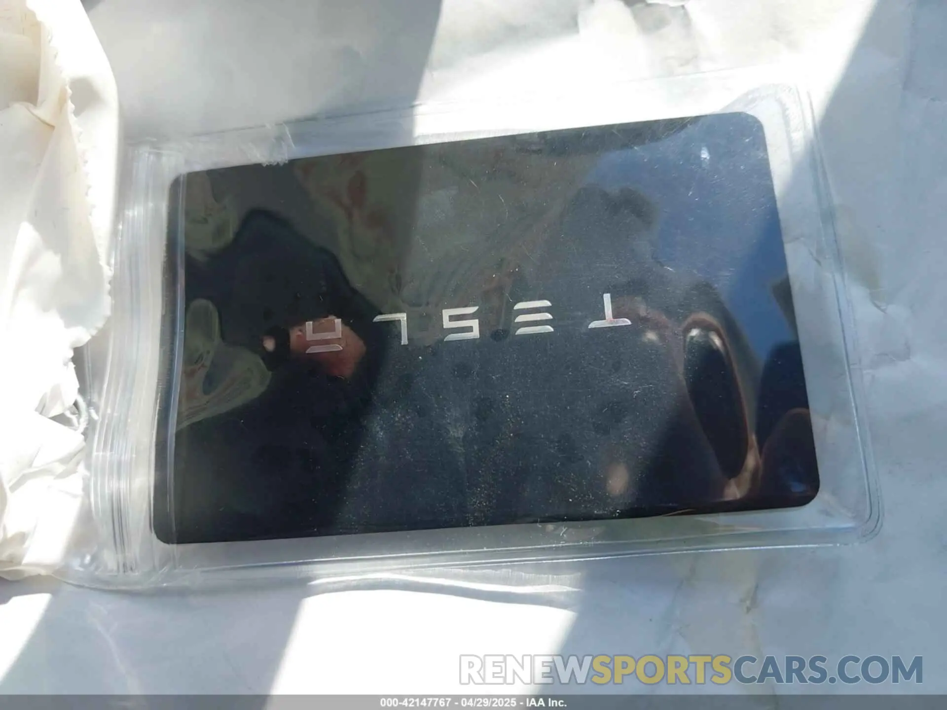 11 fotografías del automóvil dañado 5YJ3E1EA0RF752172 TESLA MODEL 3 2024