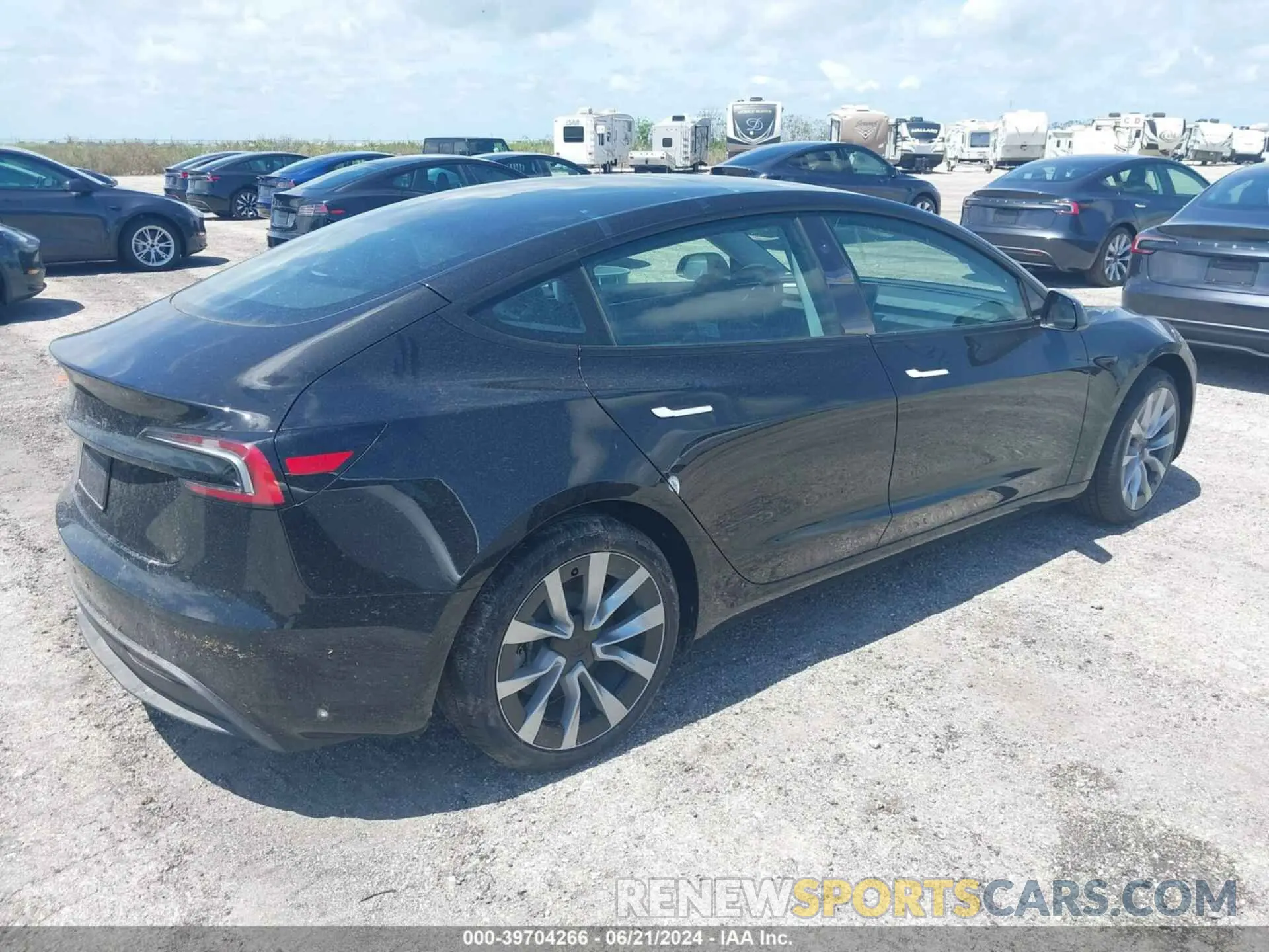 4 fotografías del automóvil dañado 5YJ3E1EA0RF752477 TESLA MODEL 3 2024