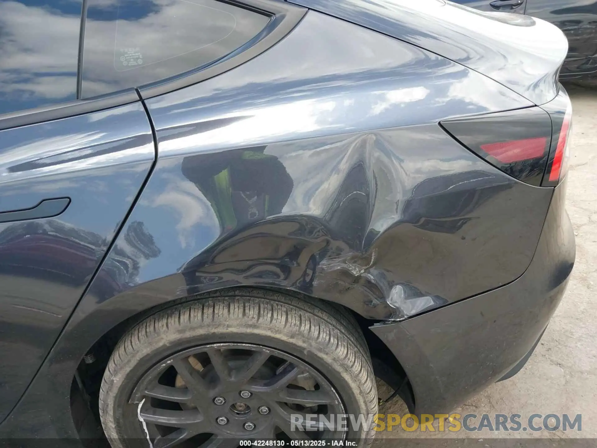 6 fotografías del automóvil dañado 5YJ3E1EA0RF782725 TESLA MODEL 3 2024