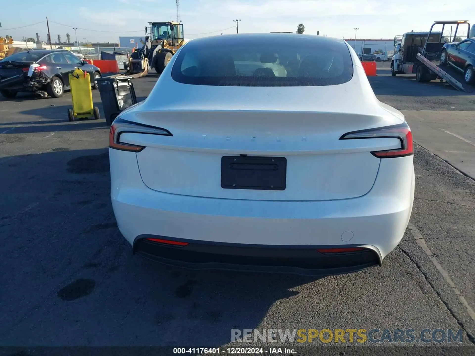 15 fotografías del automóvil dañado 5YJ3E1EA0RF826237 TESLA MODEL 3 2024