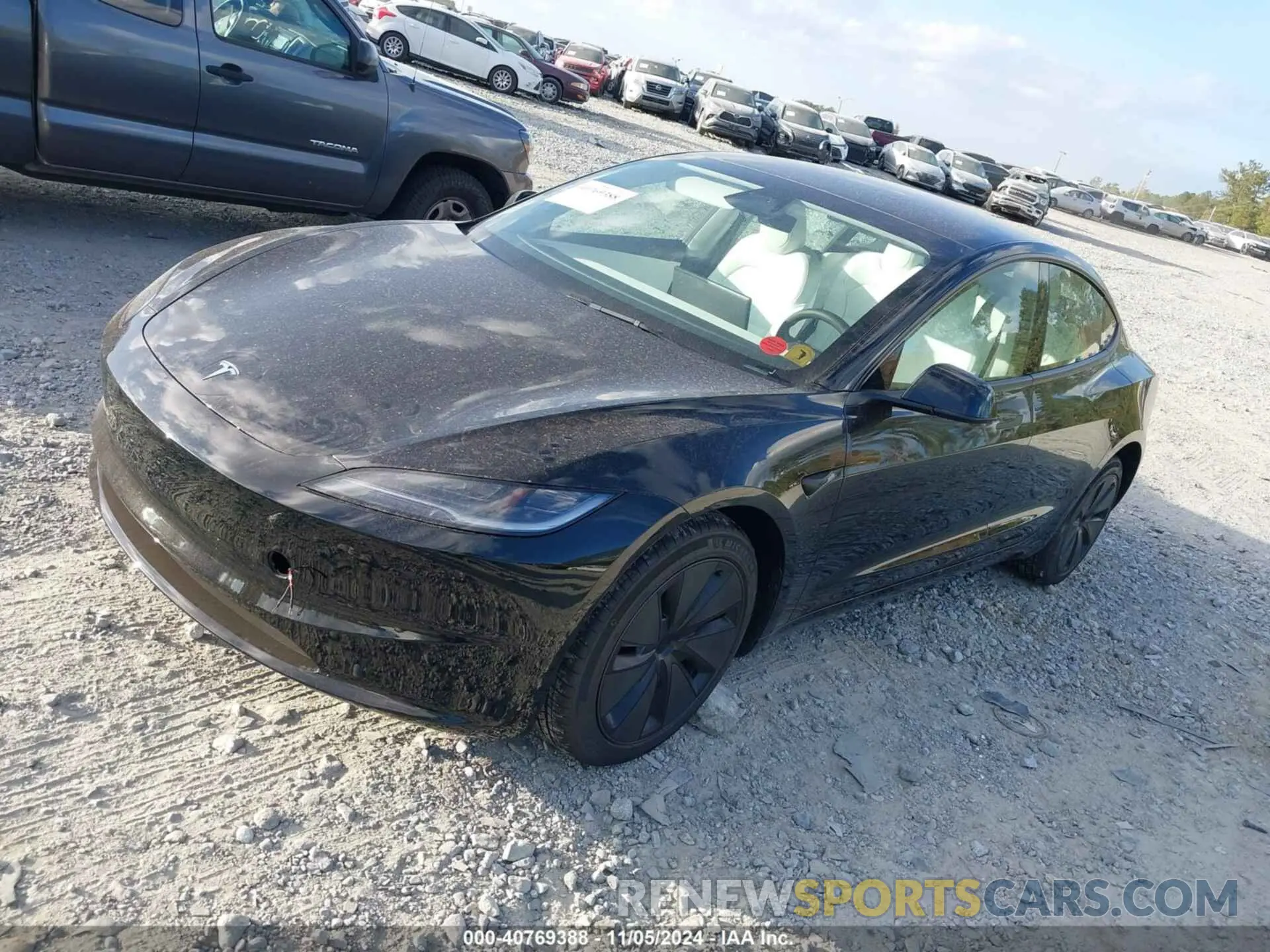 2 fotografías del automóvil dañado 5YJ3E1EA0RF848822 TESLA MODEL 3 2024