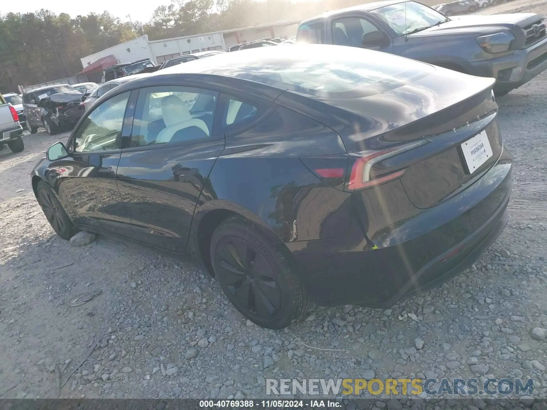 3 fotografías del automóvil dañado 5YJ3E1EA0RF848822 TESLA MODEL 3 2024