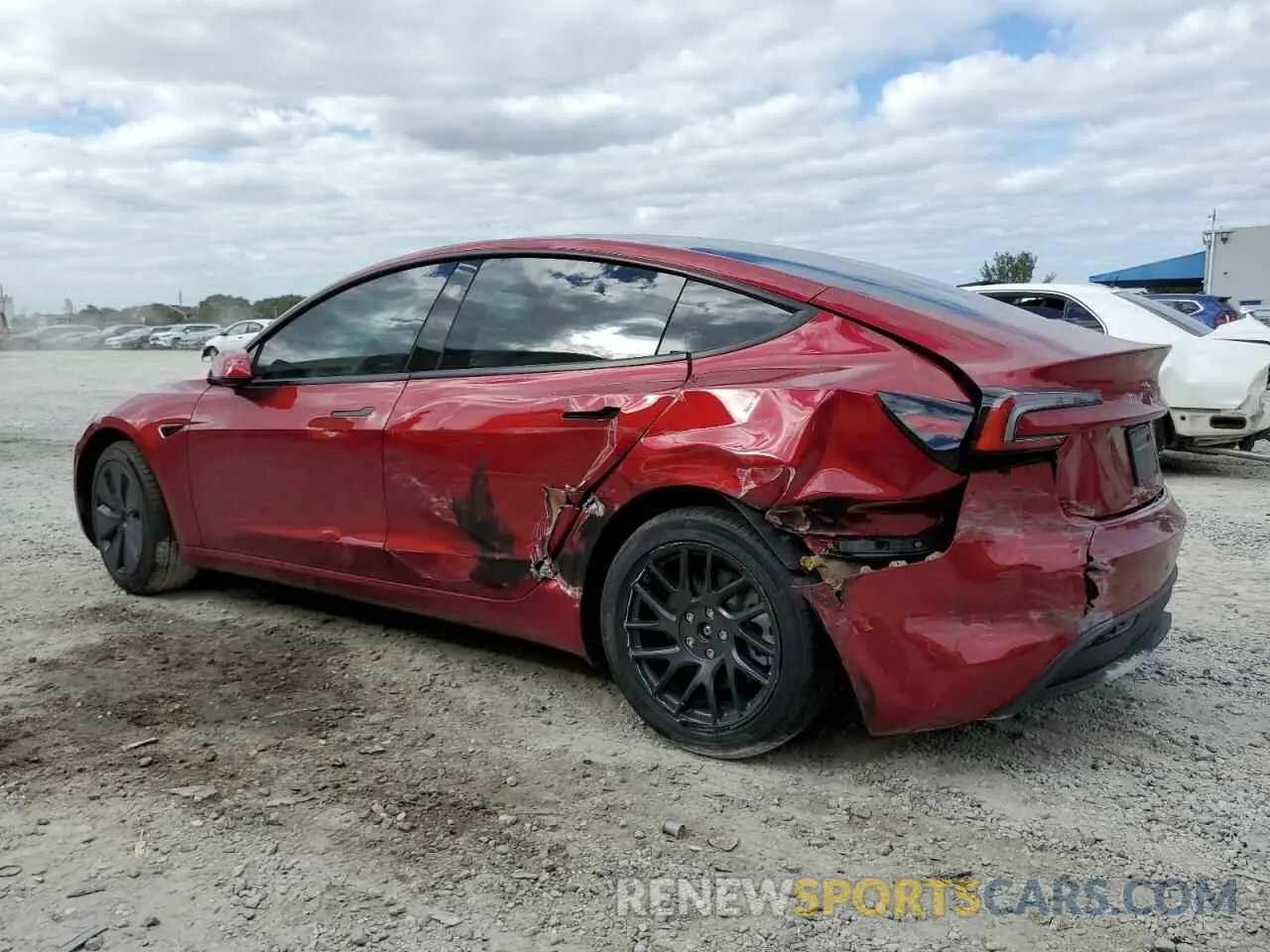 2 fotografías del automóvil dañado 5YJ3E1EA0RF856676 TESLA MODEL 3 2024