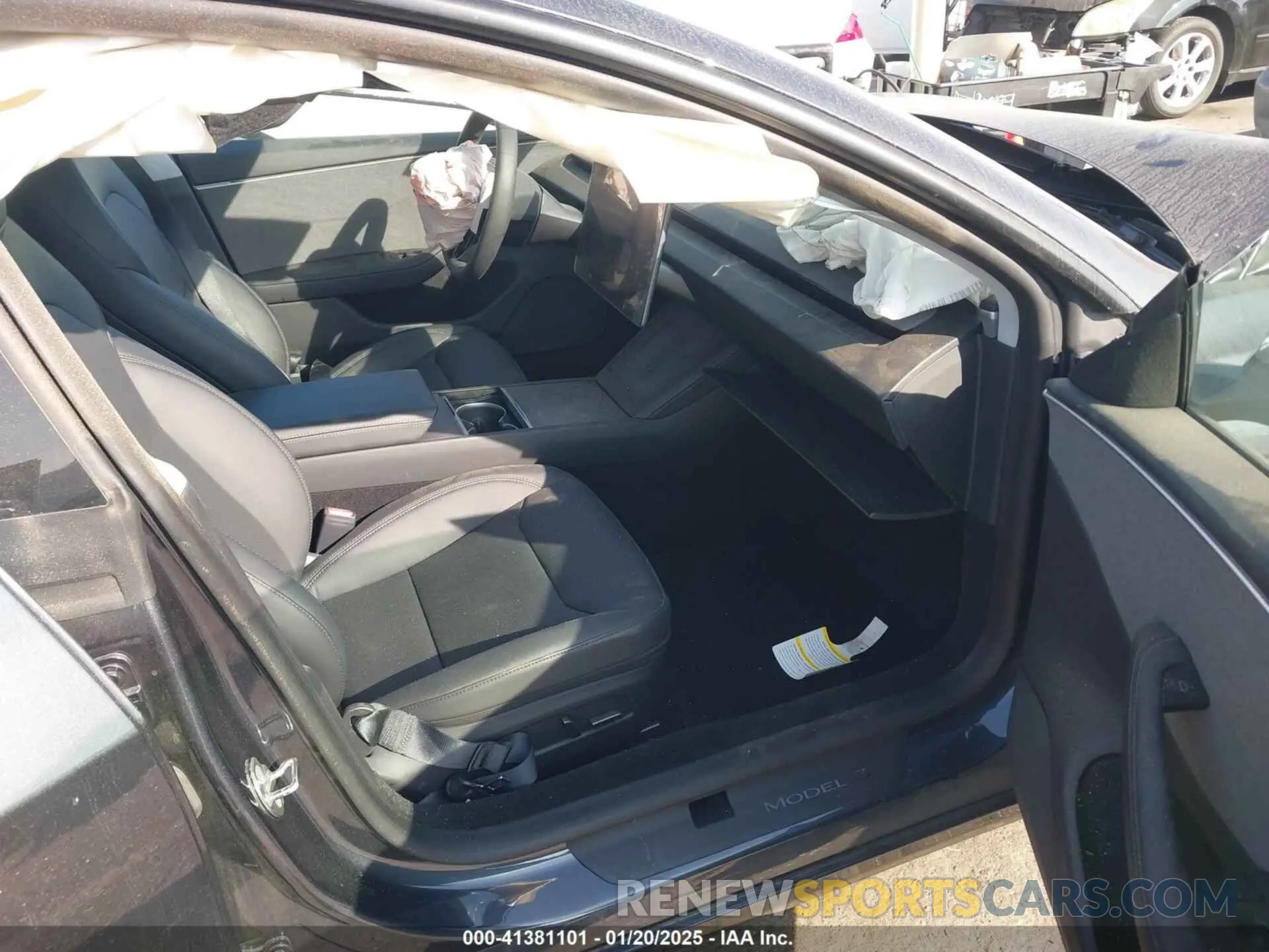 5 fotografías del automóvil dañado 5YJ3E1EA1RF745909 TESLA MODEL 3 2024