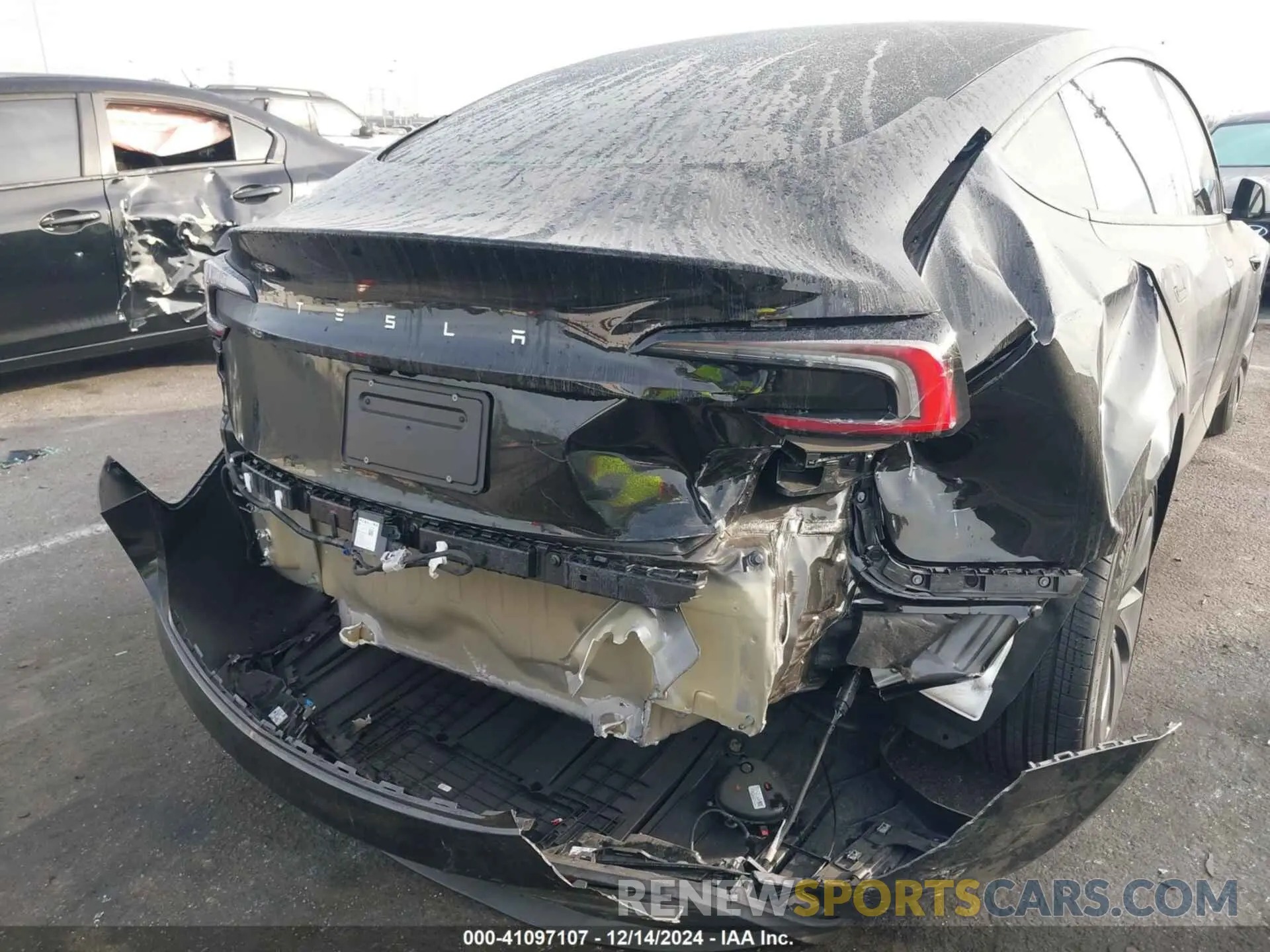 6 fotografías del automóvil dañado 5YJ3E1EA1RF846819 TESLA MODEL 3 2024