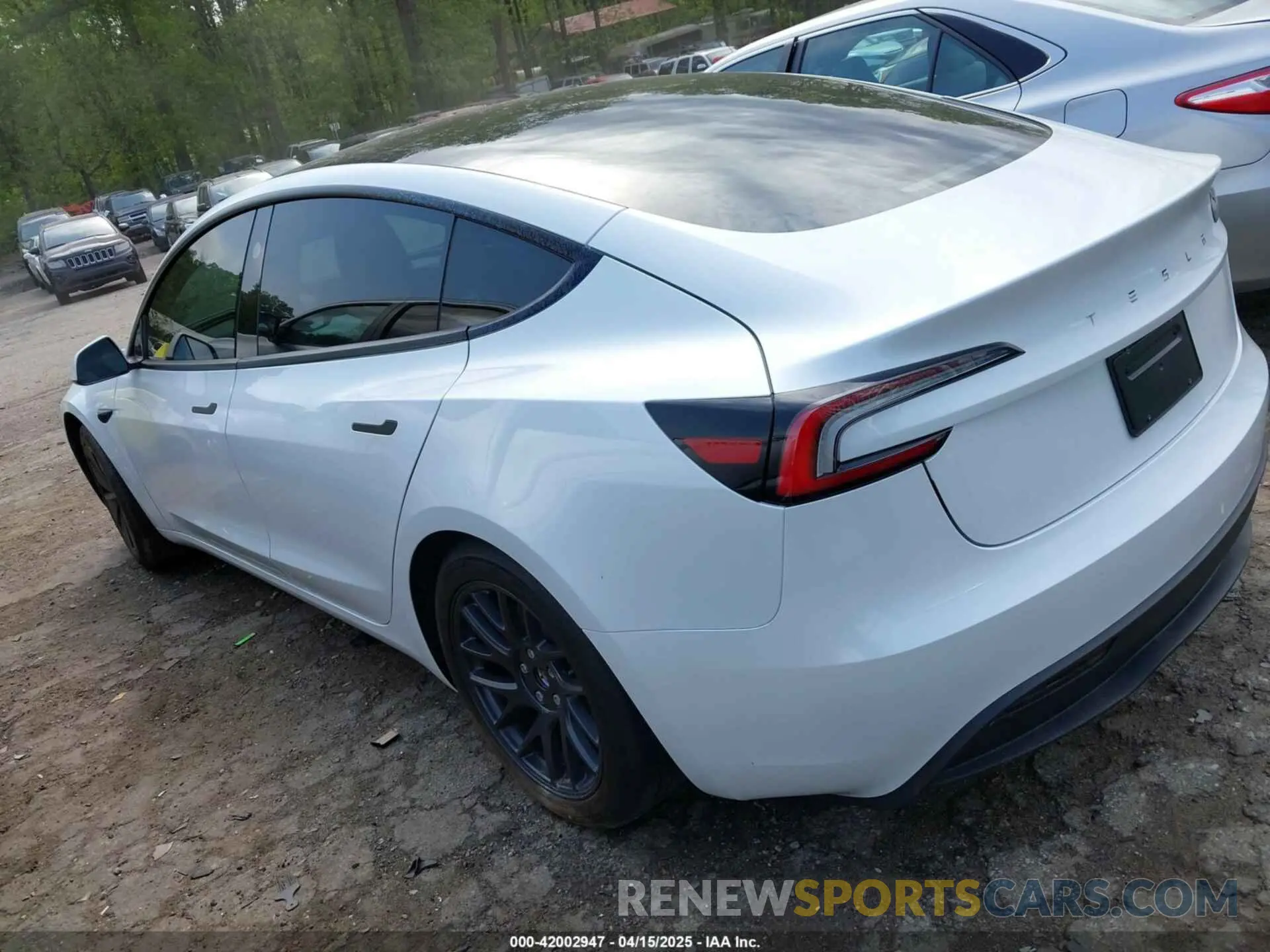 3 fotografías del automóvil dañado 5YJ3E1EA1RF853625 TESLA MODEL 3 2024