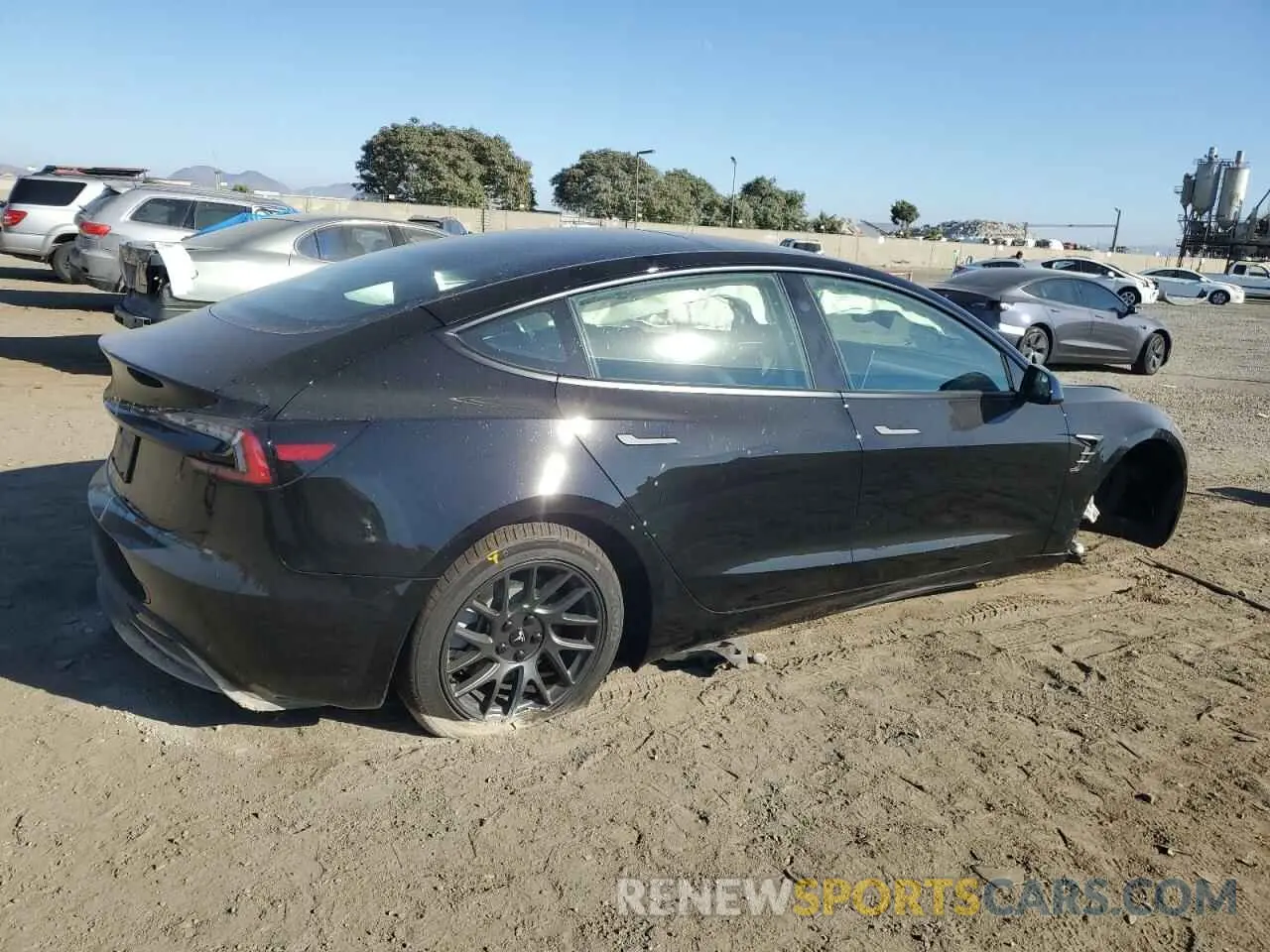 3 fotografías del automóvil dañado 5YJ3E1EA1RF869937 TESLA MODEL 3 2024