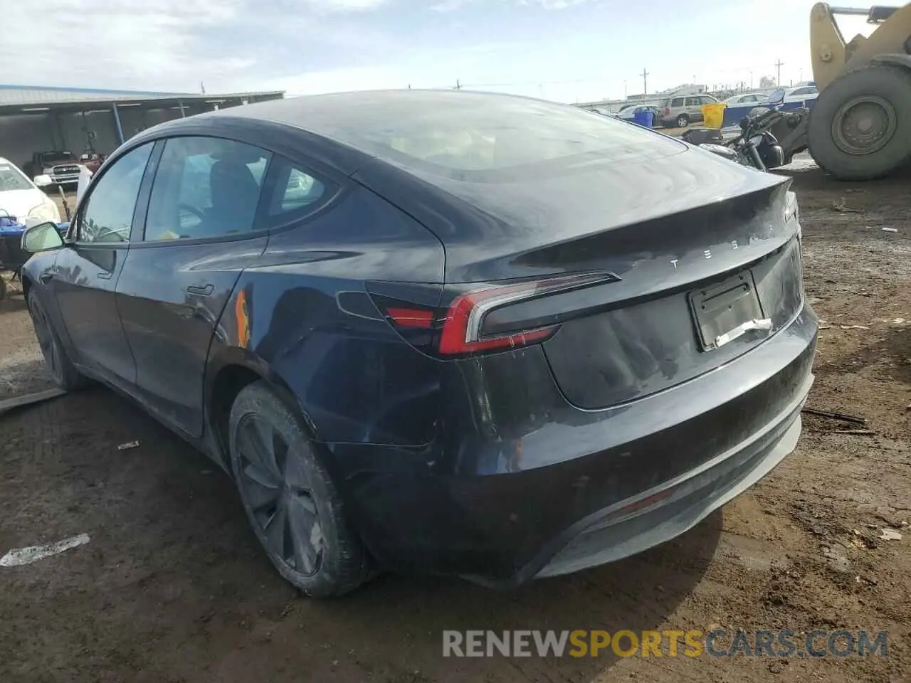 2 fotografías del automóvil dañado 5YJ3E1EA2RF717150 TESLA MODEL 3 2024
