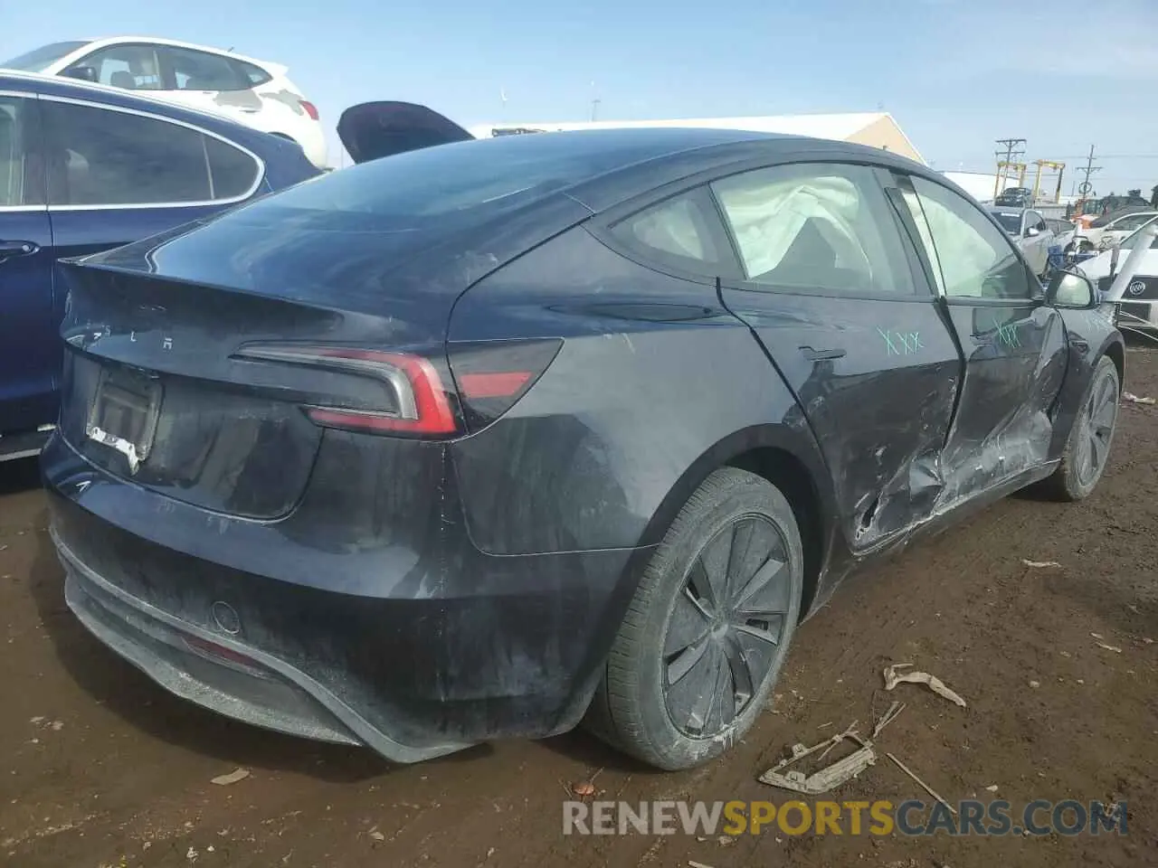 3 fotografías del automóvil dañado 5YJ3E1EA2RF717150 TESLA MODEL 3 2024