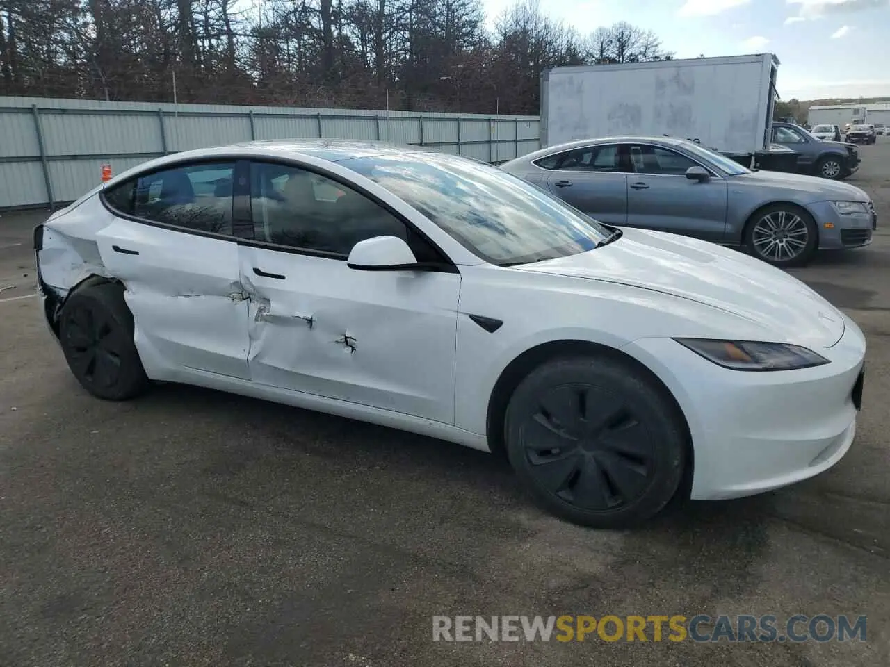 4 fotografías del automóvil dañado 5YJ3E1EA2RF733011 TESLA MODEL 3 2024