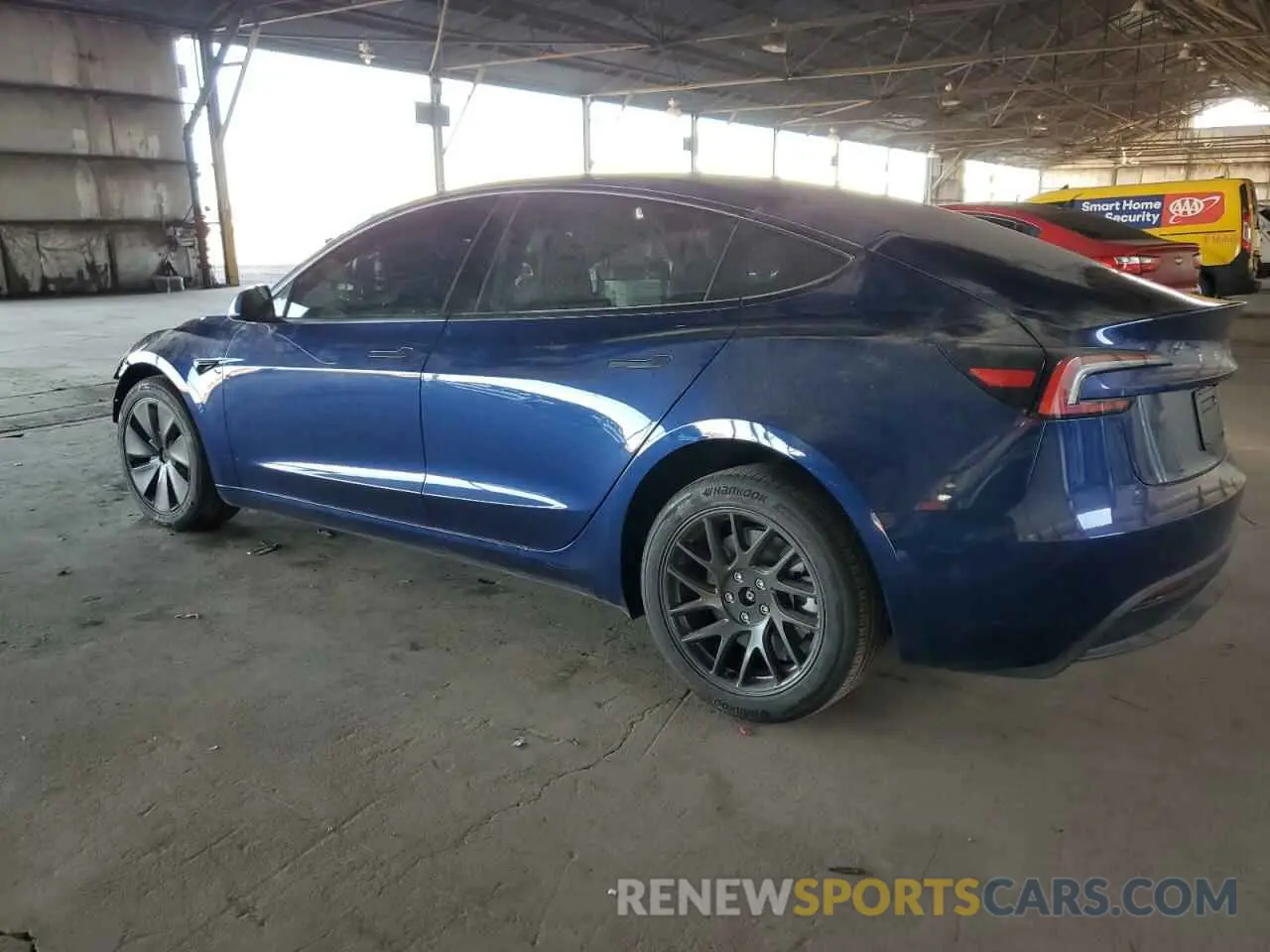 2 fotografías del automóvil dañado 5YJ3E1EA2RF739715 TESLA MODEL 3 2024