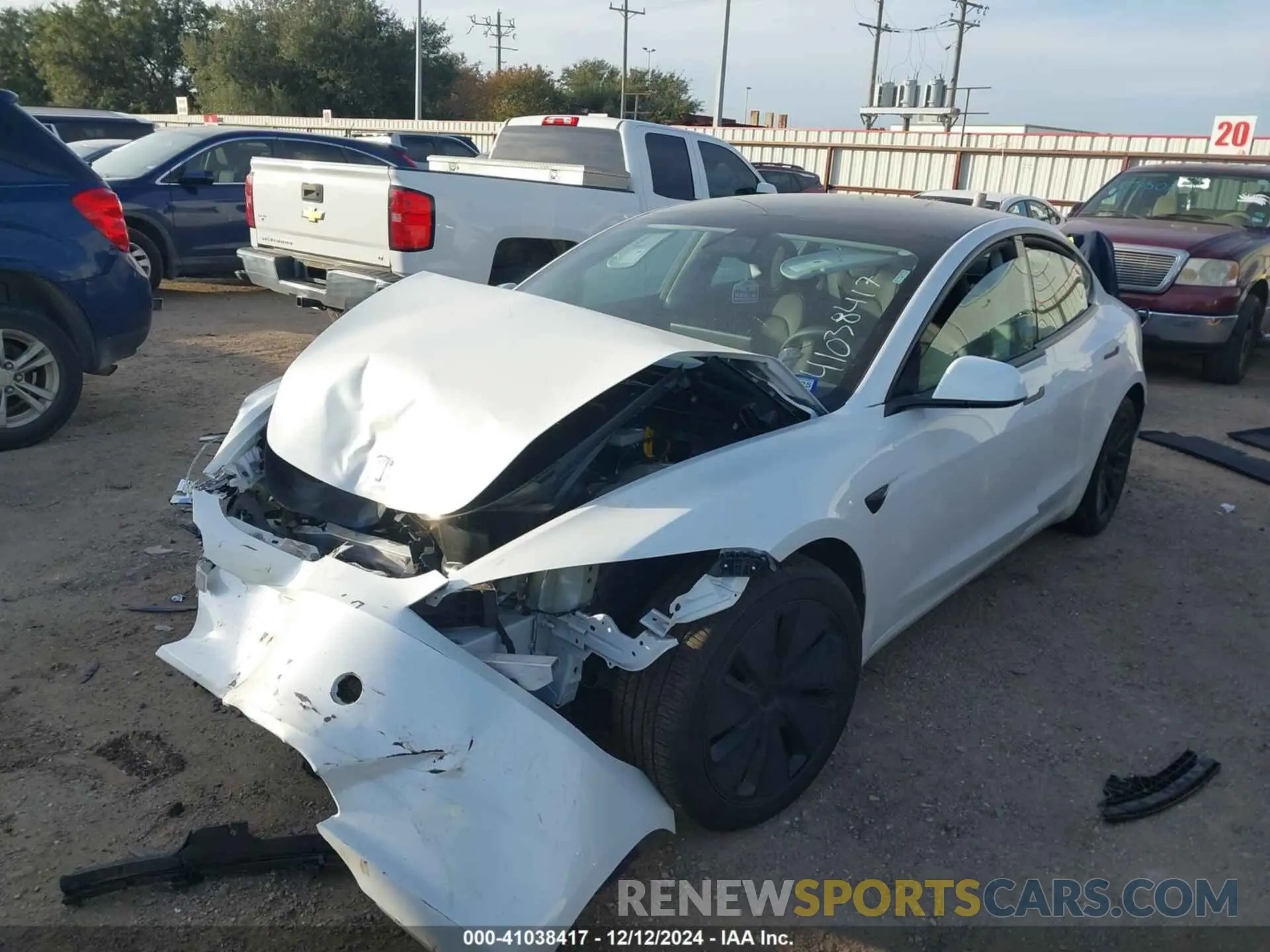 2 fotografías del automóvil dañado 5YJ3E1EA2RF747460 TESLA MODEL 3 2024