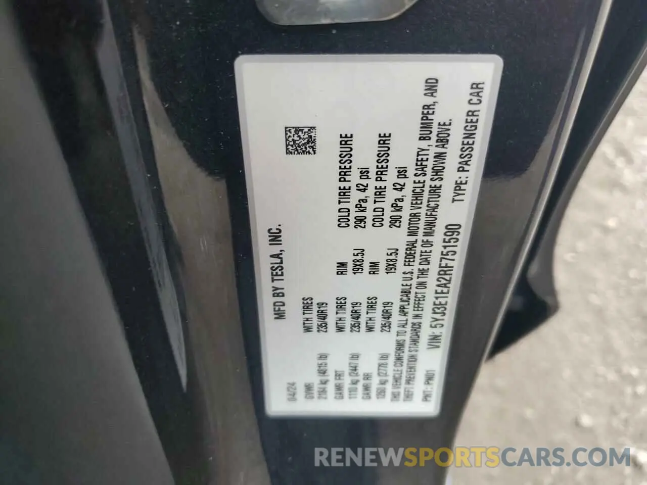 12 fotografías del automóvil dañado 5YJ3E1EA2RF751590 TESLA MODEL 3 2024