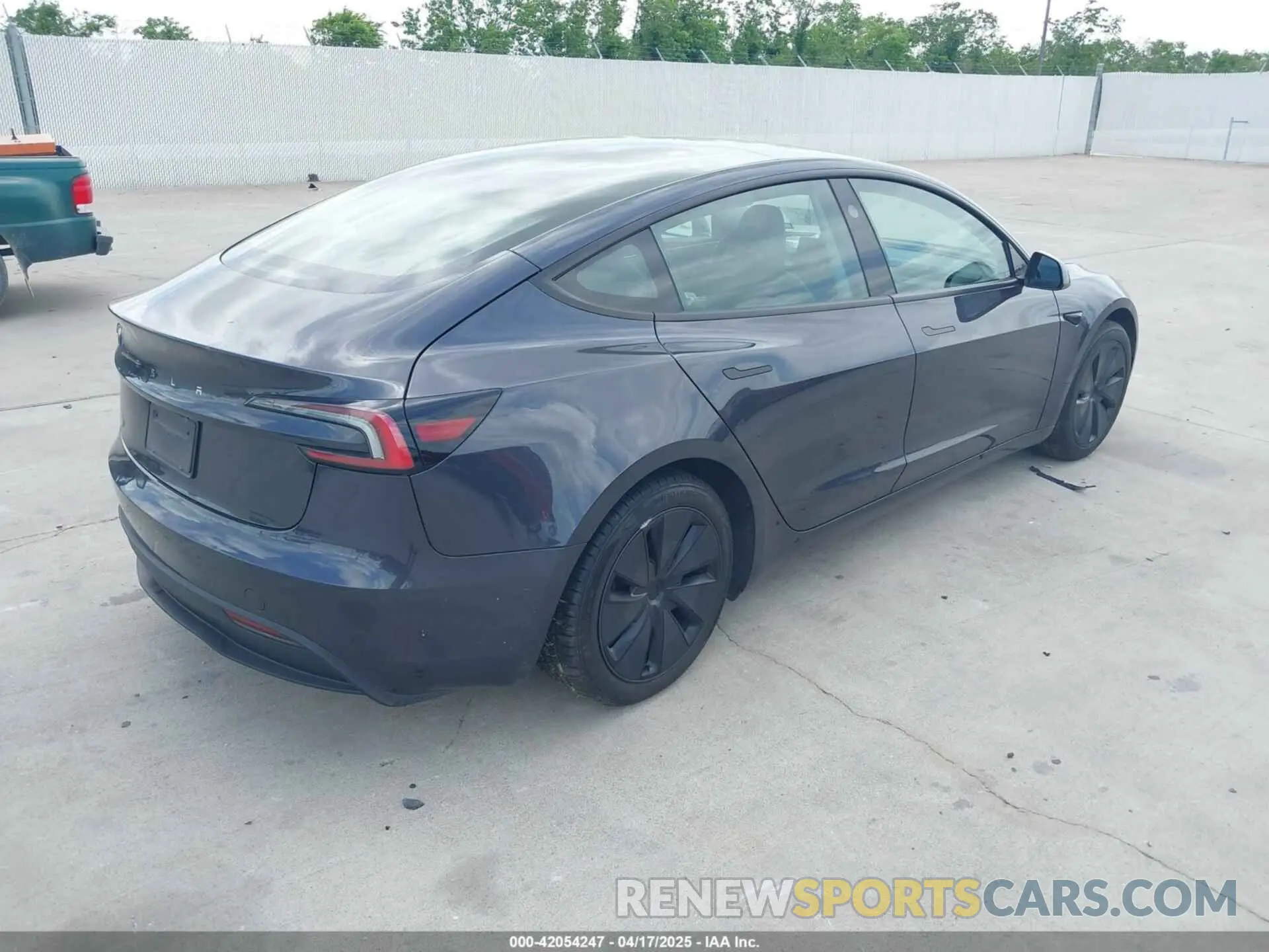 4 fotografías del automóvil dañado 5YJ3E1EA2RF763254 TESLA MODEL 3 2024
