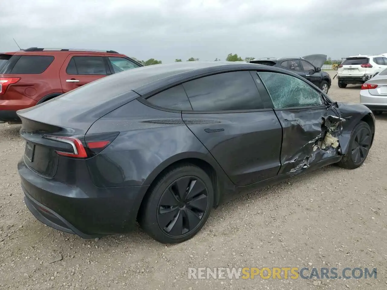 3 fotografías del automóvil dañado 5YJ3E1EA2RF822321 TESLA MODEL 3 2024