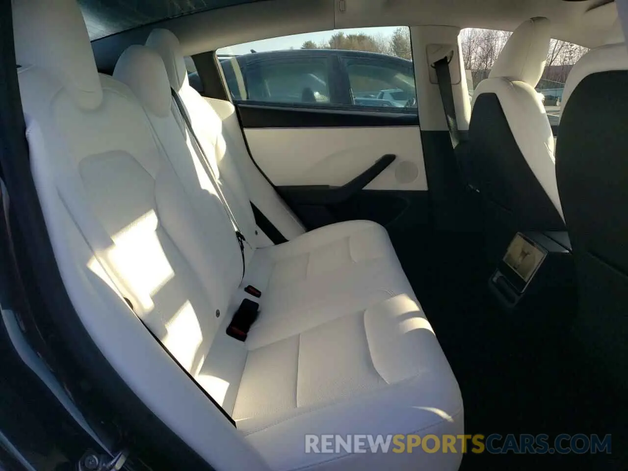 10 fotografías del automóvil dañado 5YJ3E1EA2RF859983 TESLA MODEL 3 2024