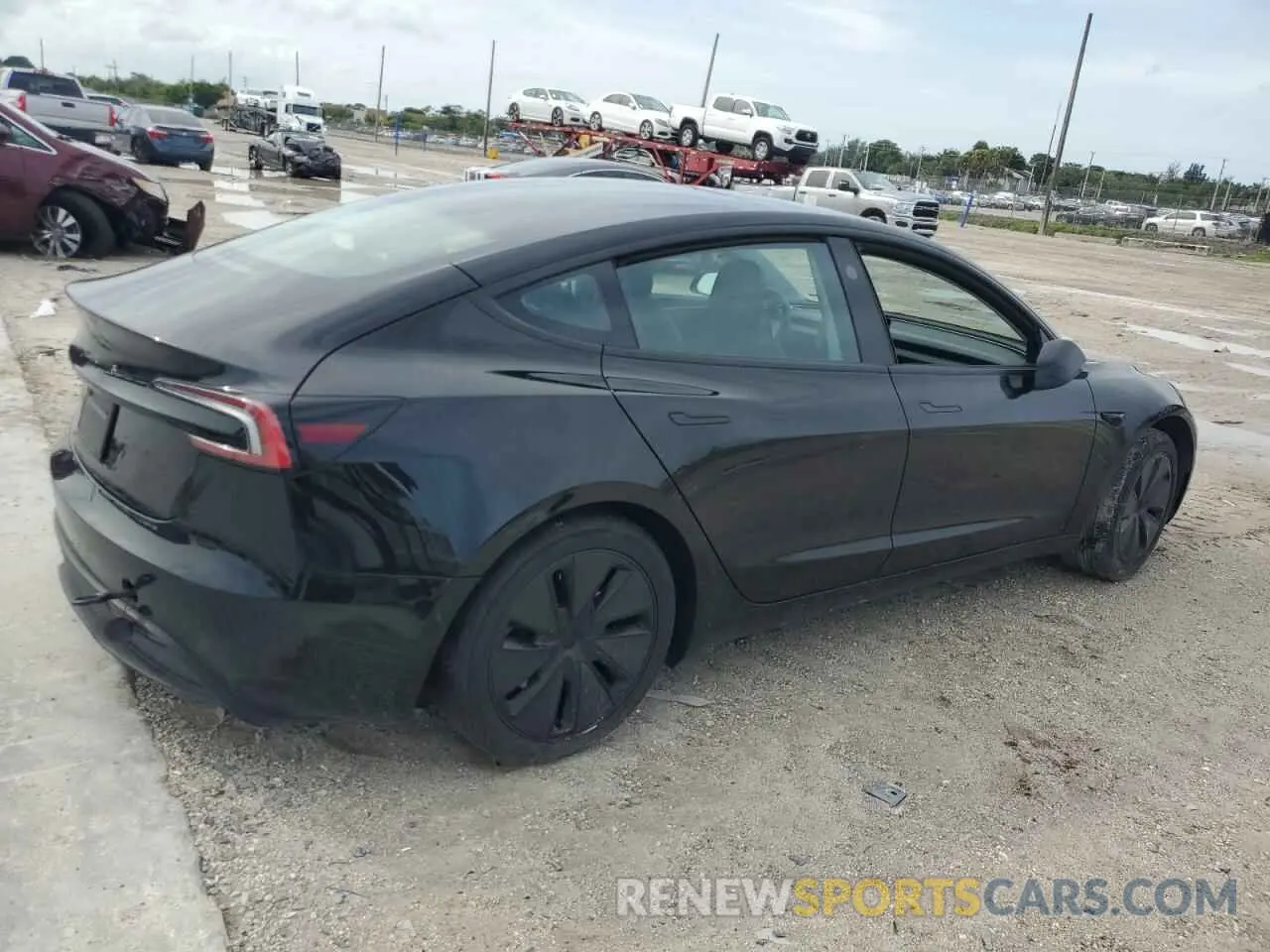 3 fotografías del automóvil dañado 5YJ3E1EA3RF734877 TESLA MODEL 3 2024