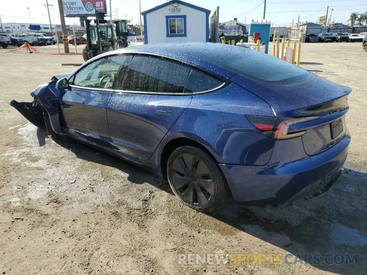 2 fotografías del automóvil dañado 5YJ3E1EA3RF746320 TESLA MODEL 3 2024