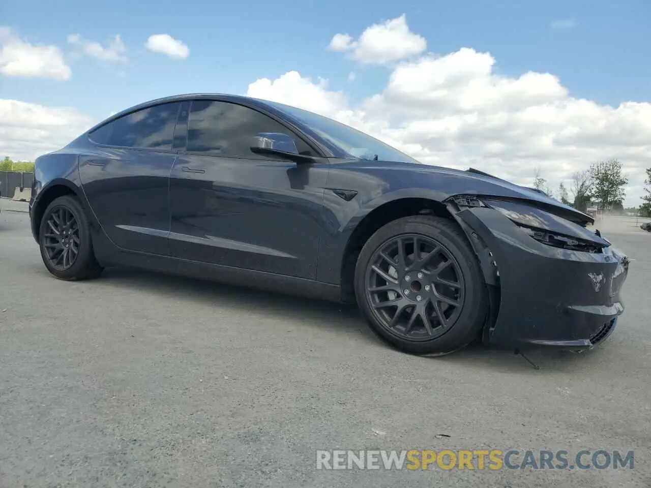 4 fotografías del automóvil dañado 5YJ3E1EA3RF752232 TESLA MODEL 3 2024
