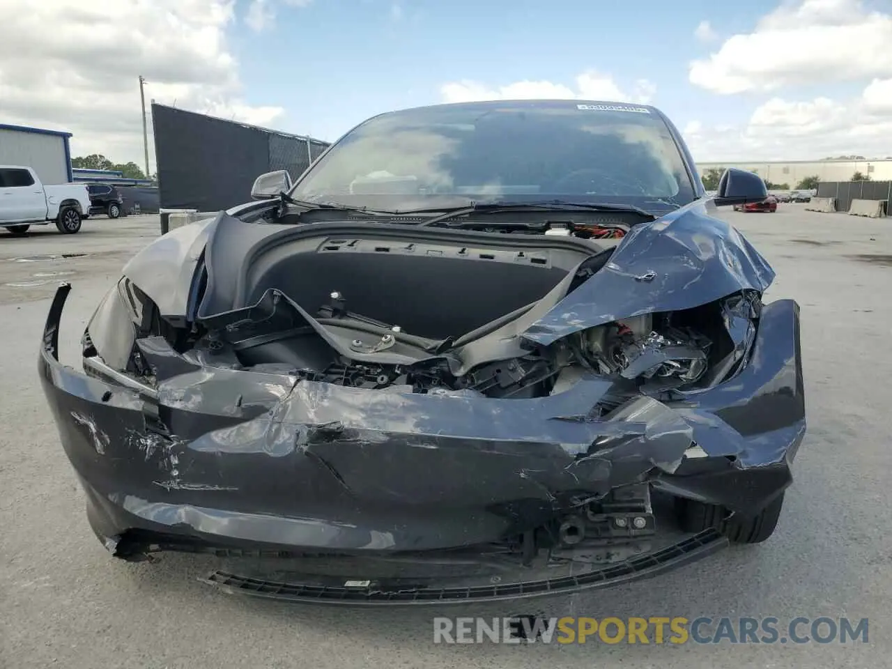 5 fotografías del automóvil dañado 5YJ3E1EA3RF752232 TESLA MODEL 3 2024