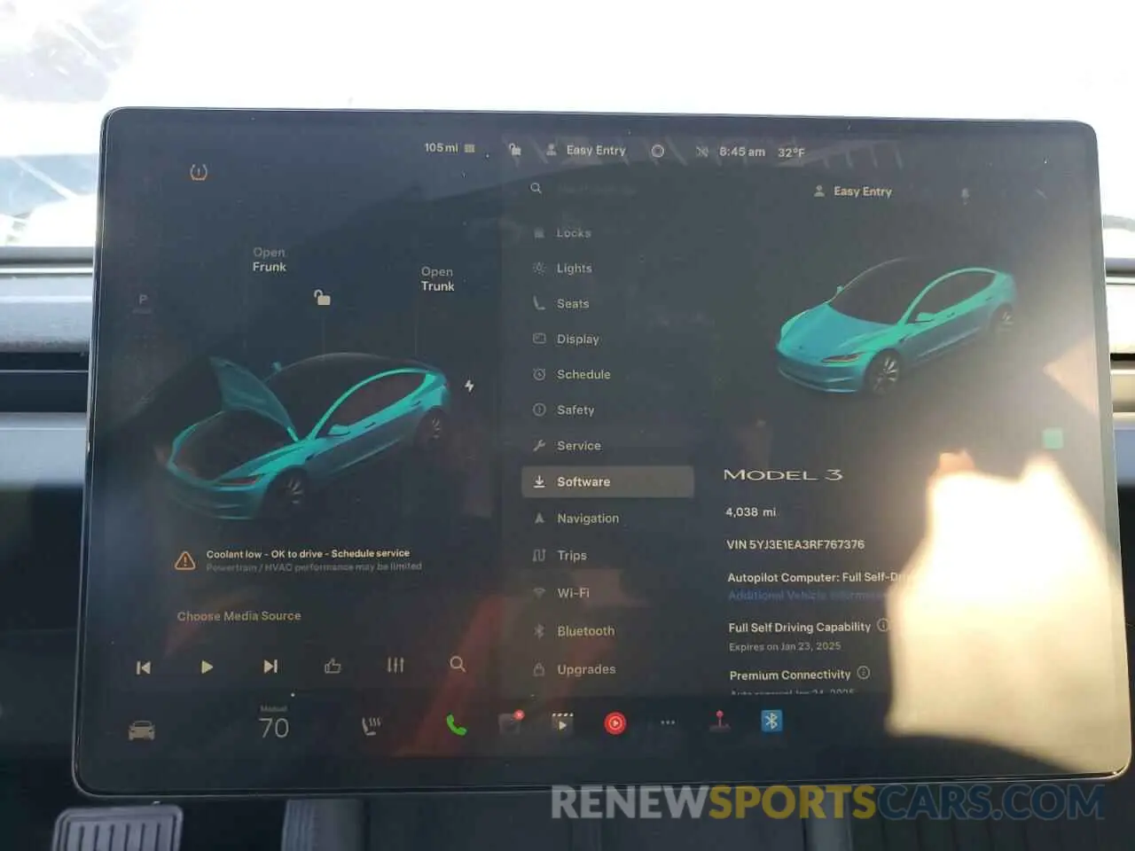 9 fotografías del automóvil dañado 5YJ3E1EA3RF767376 TESLA MODEL 3 2024