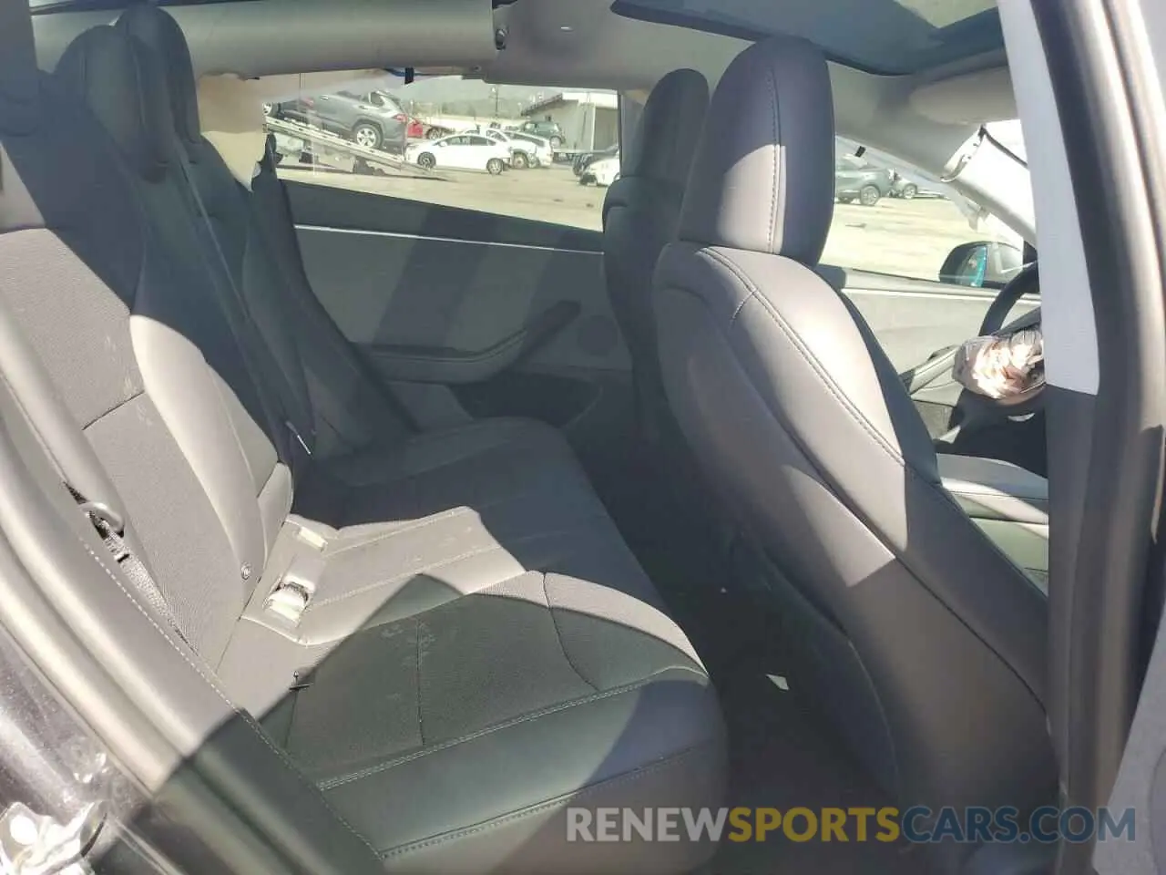 10 fotografías del automóvil dañado 5YJ3E1EA3RF827849 TESLA MODEL 3 2024
