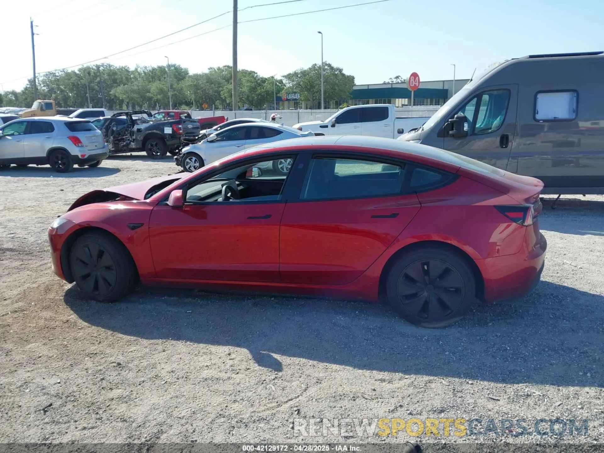 13 fotografías del automóvil dañado 5YJ3E1EA3RF858521 TESLA MODEL 3 2024