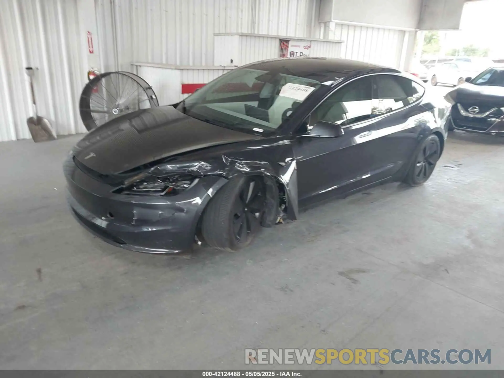 2 fotografías del automóvil dañado 5YJ3E1EA3RF870295 TESLA MODEL 3 2024