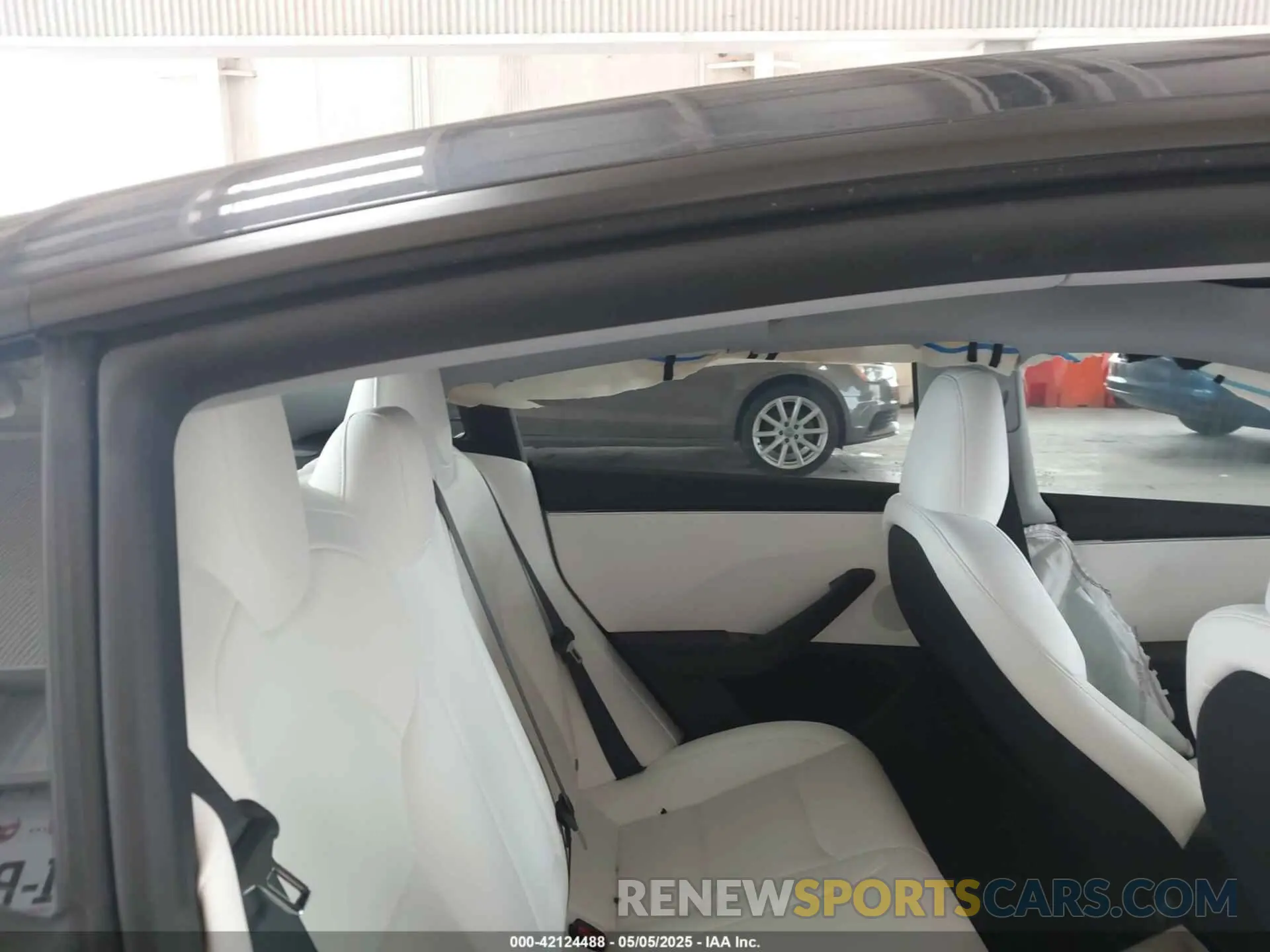 8 fotografías del automóvil dañado 5YJ3E1EA3RF870295 TESLA MODEL 3 2024