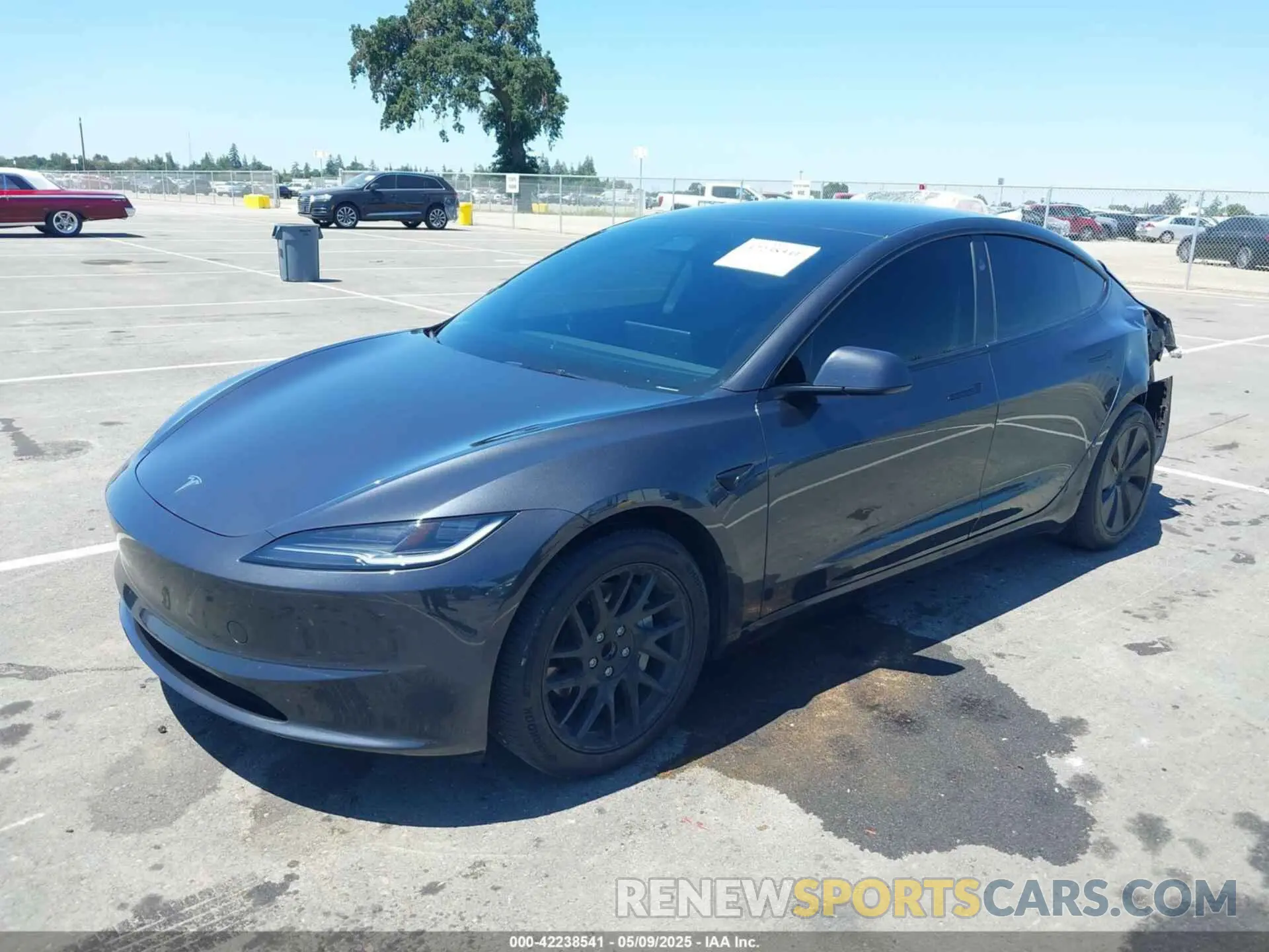 2 fotografías del automóvil dañado 5YJ3E1EA4RF721281 TESLA MODEL 3 2024
