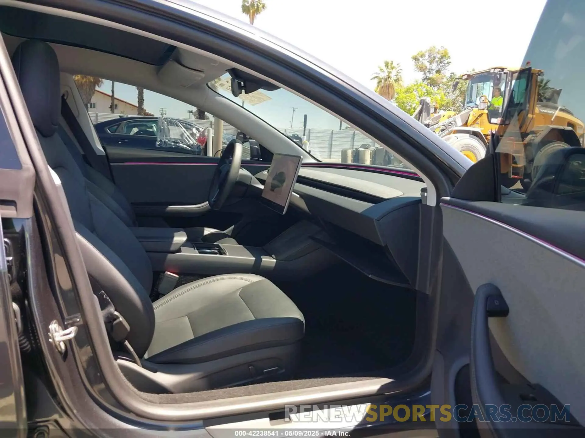 5 fotografías del automóvil dañado 5YJ3E1EA4RF721281 TESLA MODEL 3 2024