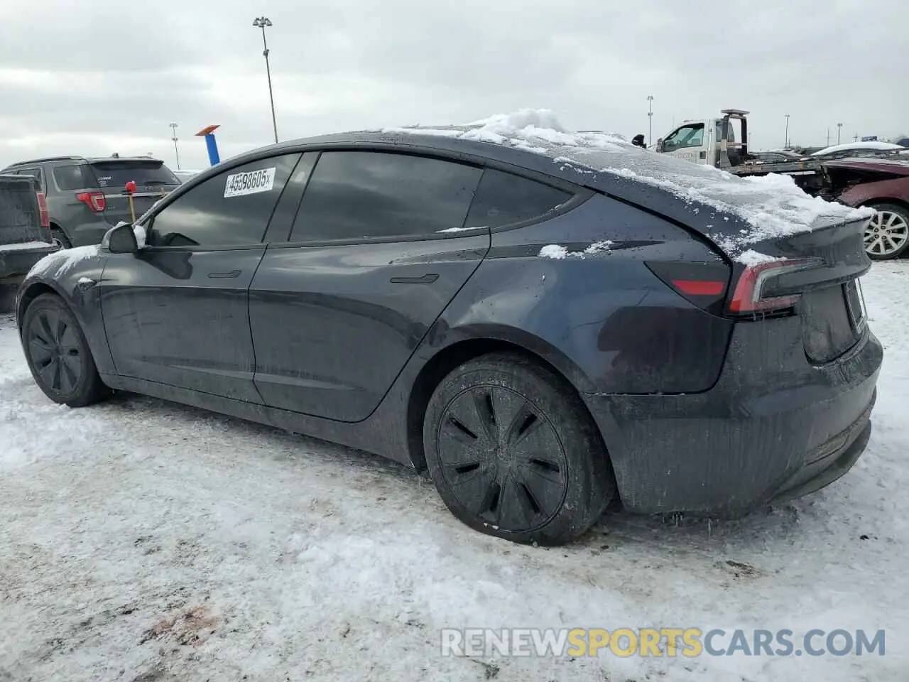 2 fotografías del automóvil dañado 5YJ3E1EA4RF740140 TESLA MODEL 3 2024