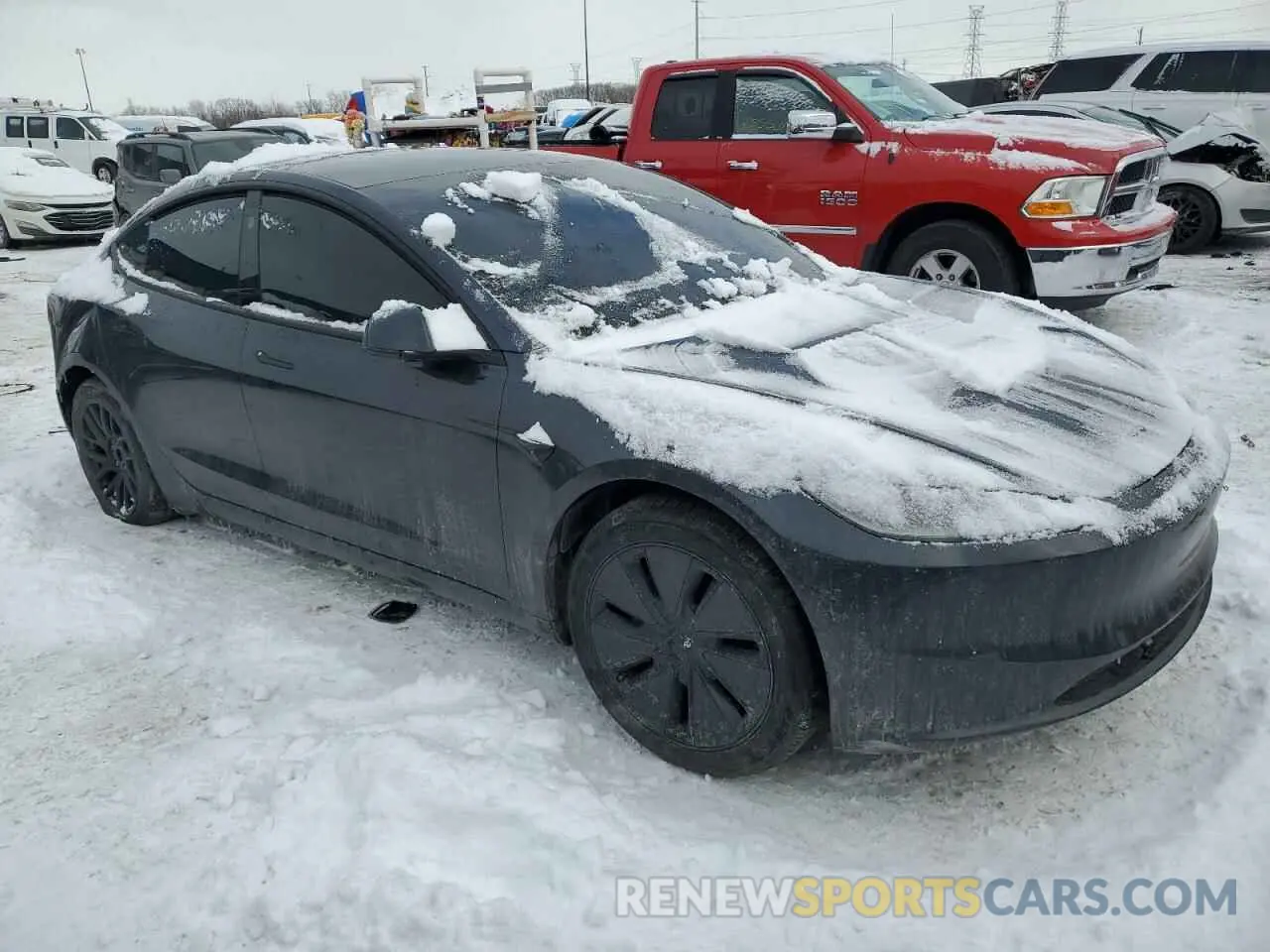 4 fotografías del automóvil dañado 5YJ3E1EA4RF740140 TESLA MODEL 3 2024