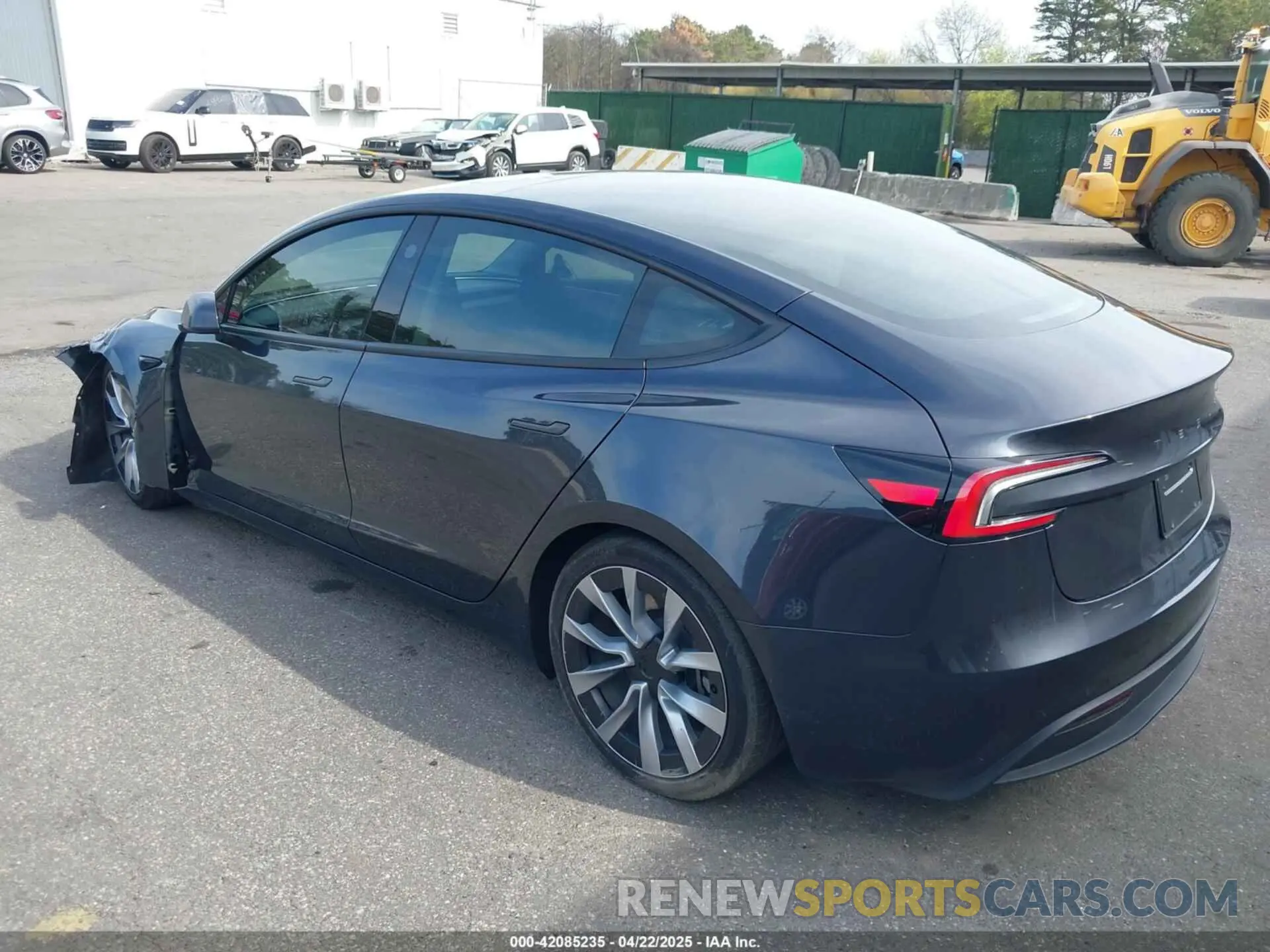 3 fotografías del automóvil dañado 5YJ3E1EA4RF742745 TESLA MODEL 3 2024