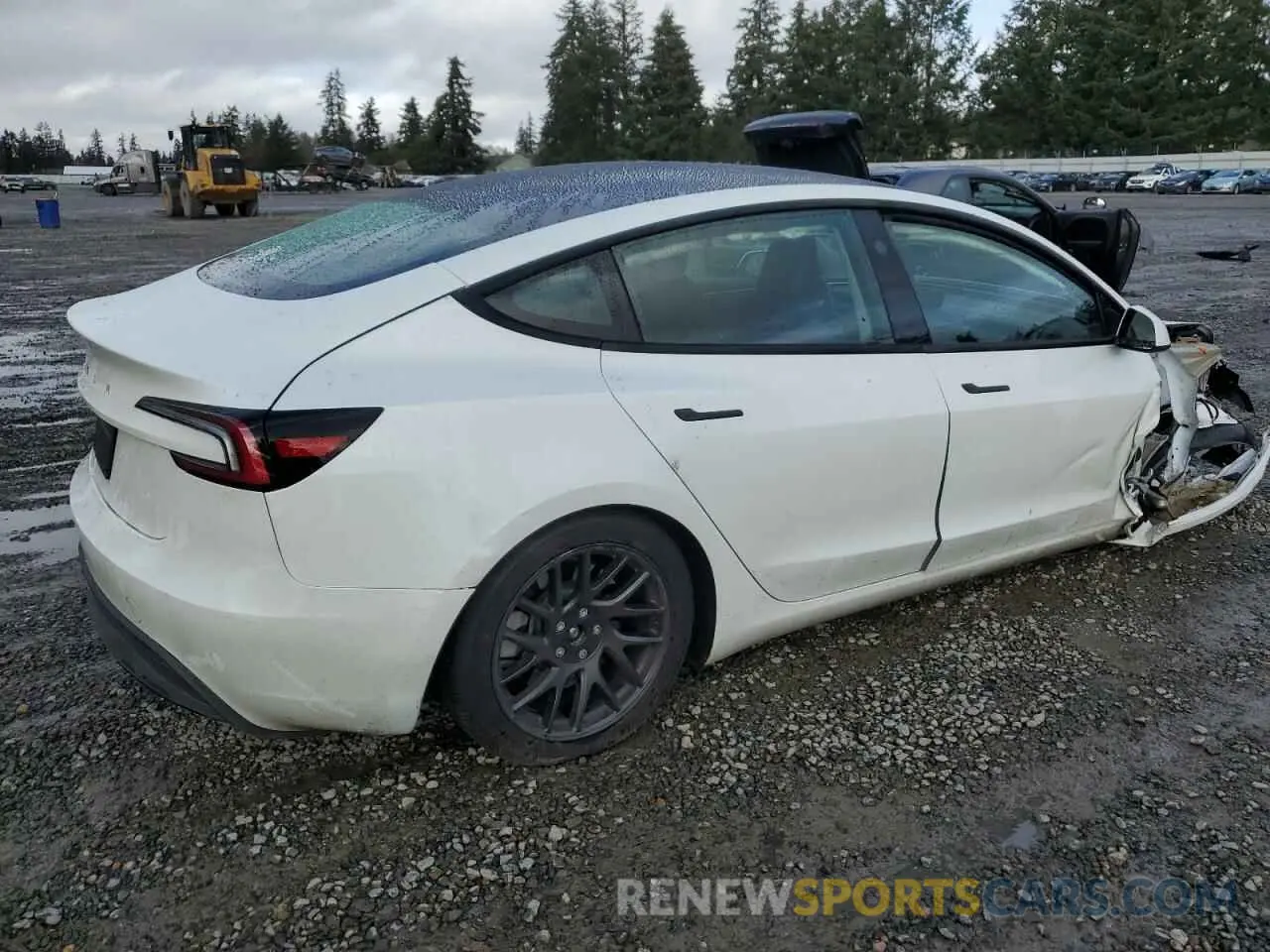 3 fotografías del automóvil dañado 5YJ3E1EA4RF745841 TESLA MODEL 3 2024