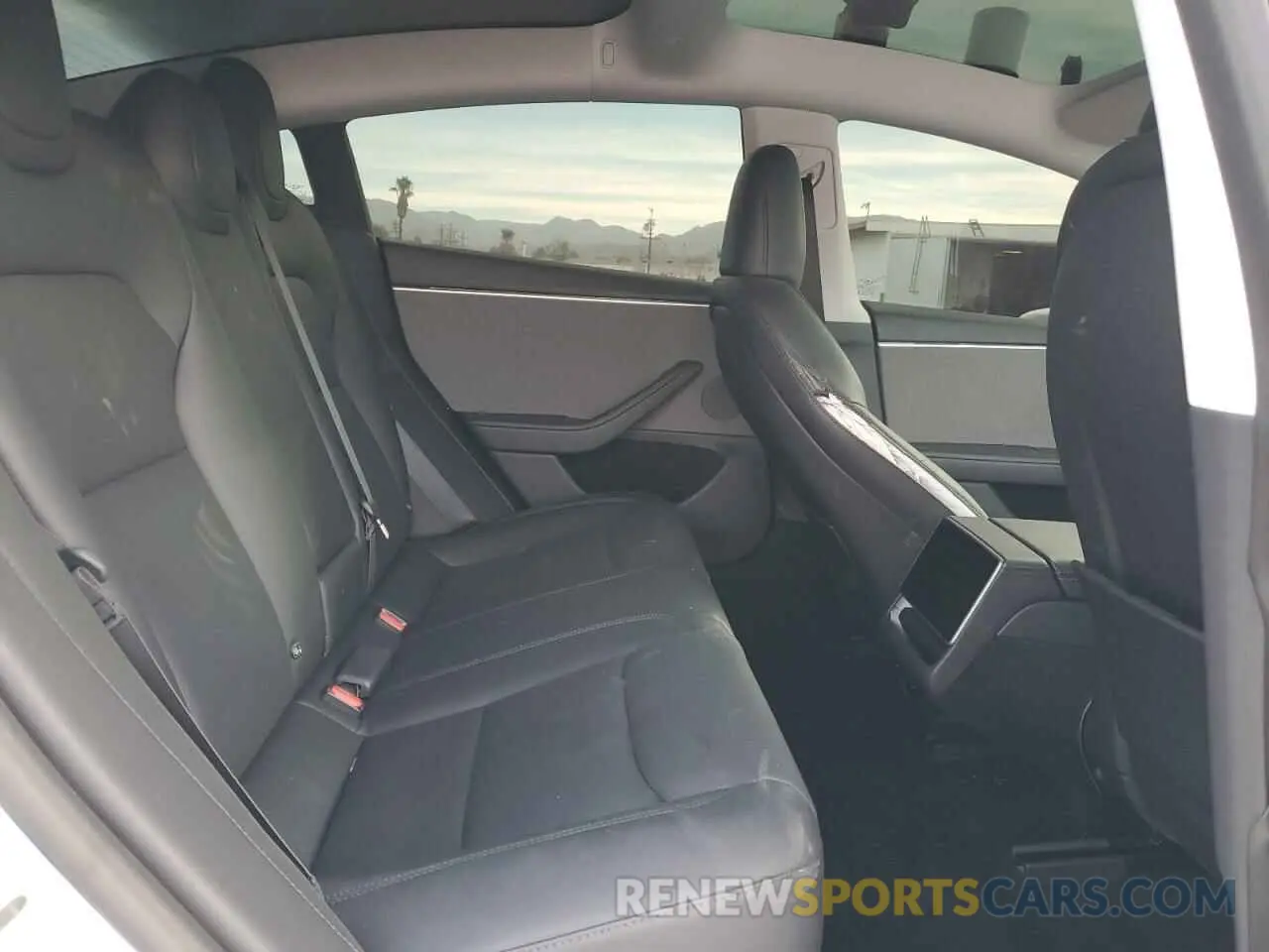 10 fotografías del automóvil dañado 5YJ3E1EA4RF784896 TESLA MODEL 3 2024