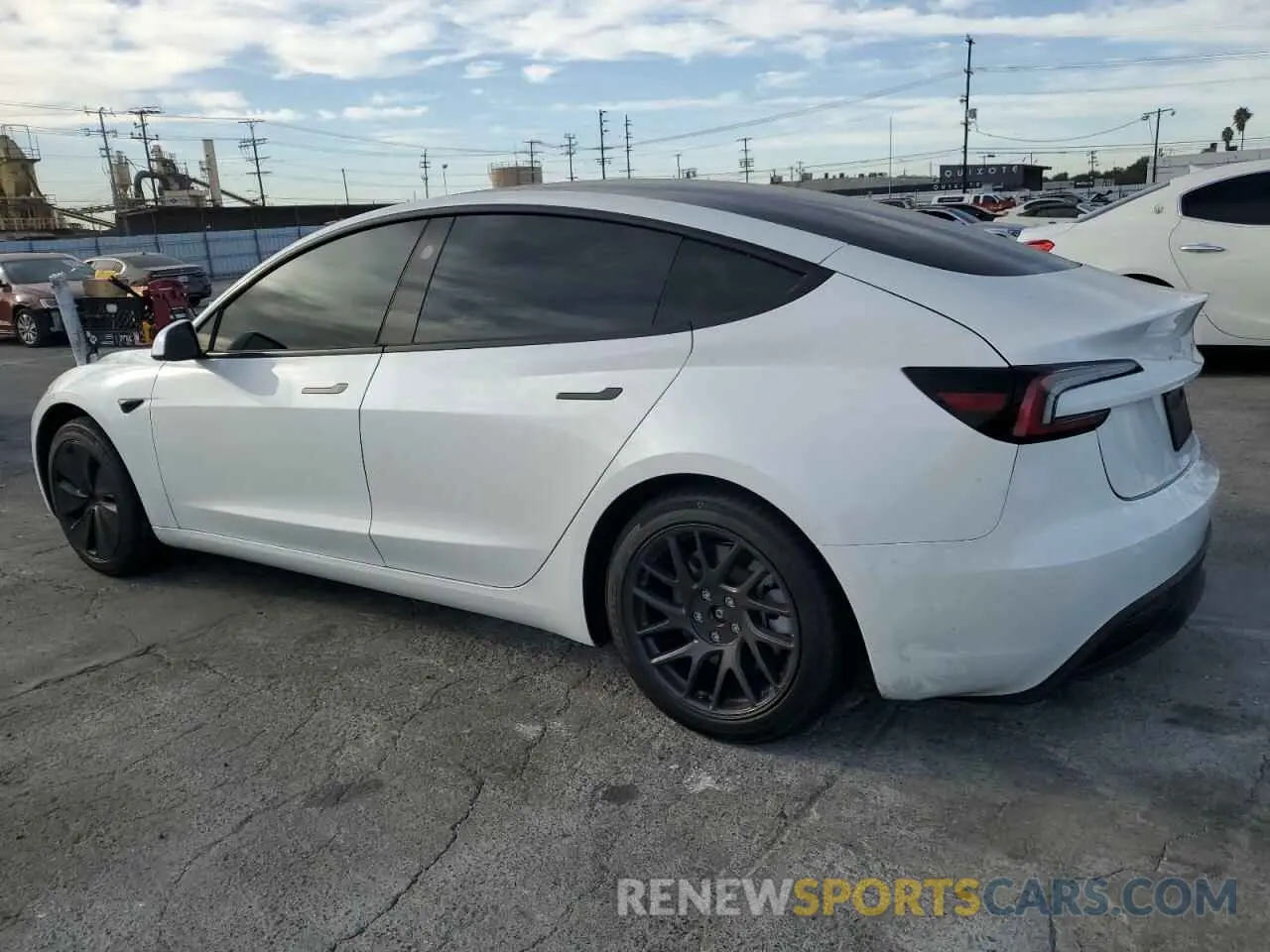 2 fotografías del automóvil dañado 5YJ3E1EA4RF784896 TESLA MODEL 3 2024
