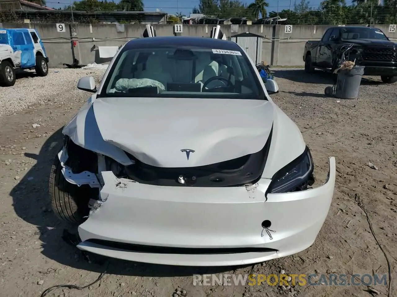 5 fotografías del automóvil dañado 5YJ3E1EA4RF800921 TESLA MODEL 3 2024