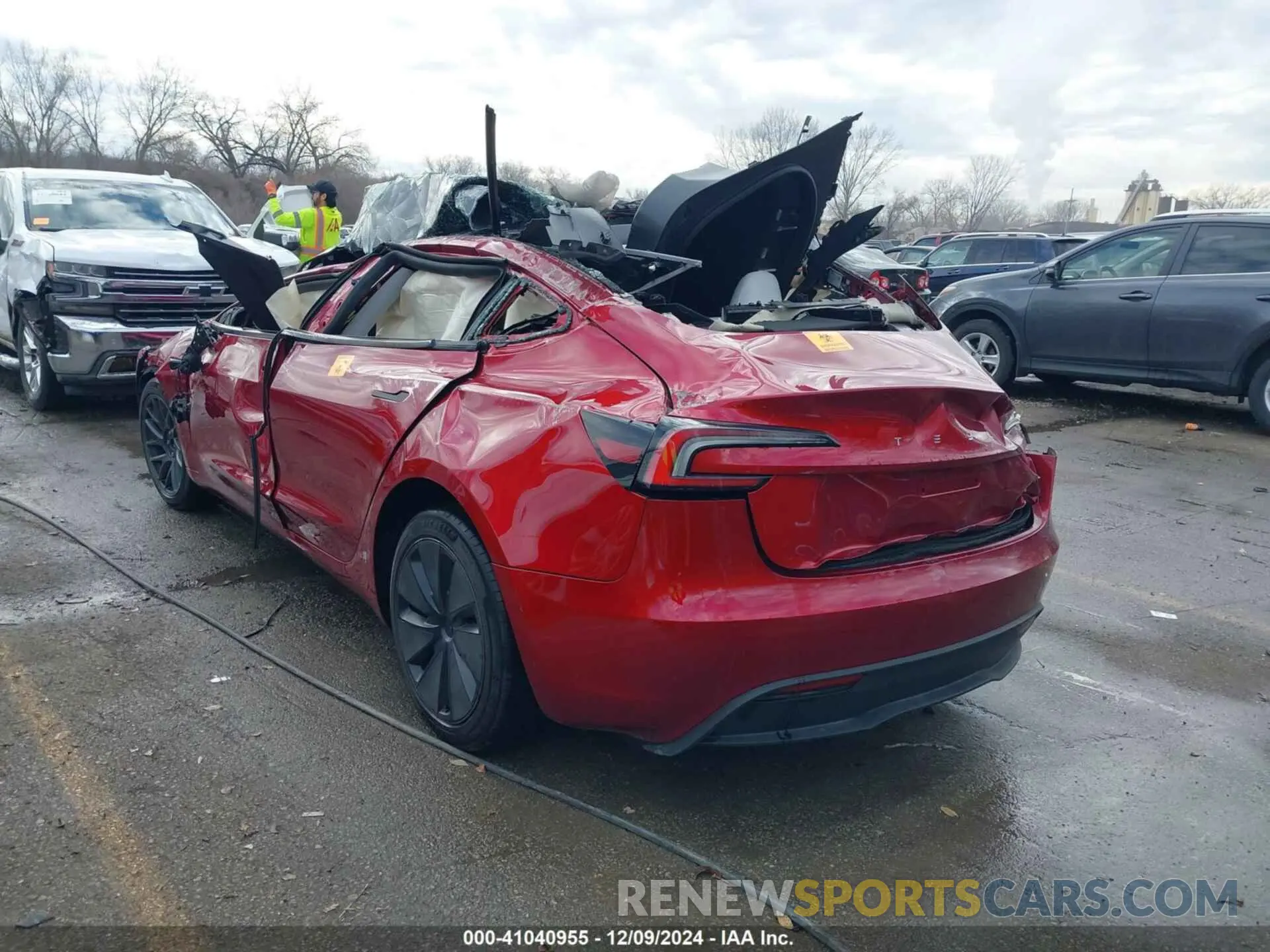 3 fotografías del automóvil dañado 5YJ3E1EA4RF801552 TESLA MODEL 3 2024